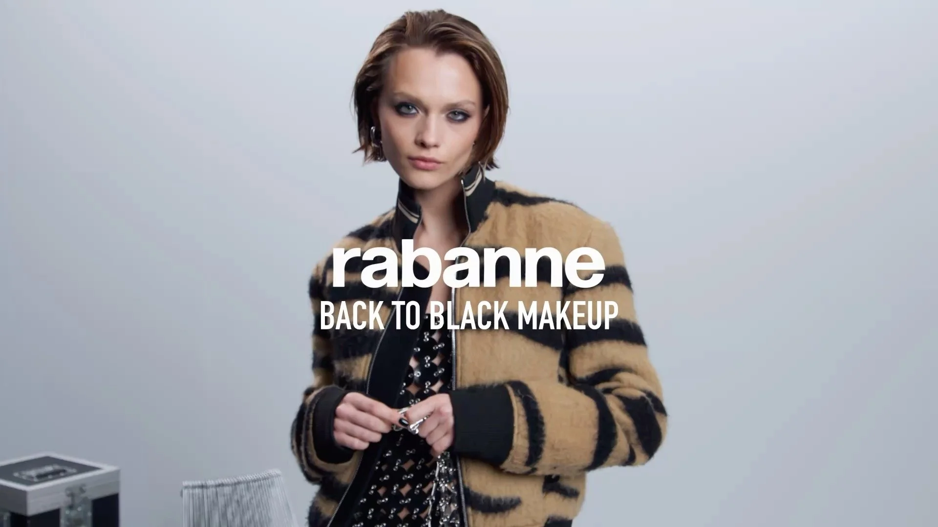 @rabanne makeup
.
.
.
.
.
Director : @sam.djazz
Art Direction : @coralie.alva @oav.paris

Production : @egalprod
Producer : @lea__brqt
Producer Assistant : @muse_o_px

1st AD : @lisa_bernard
DOP : @julien_faucher
1st AC : @i_dont_smael
2nd AC : @lear