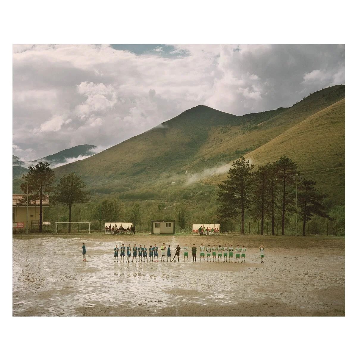 Opening Details
.
Campo Sportivo Comunale, Vallecorsa
ASD. Polisportivo Vallecorsa v. ASD Principato Di Colli (1-5)
21. October 2023
Juniorer Prov. U-19 Frosinone, Girone A
.
Plaubel Makina 67
Kodak Portra 400
.
#vallecorsa #polisportivovallecorsa #c