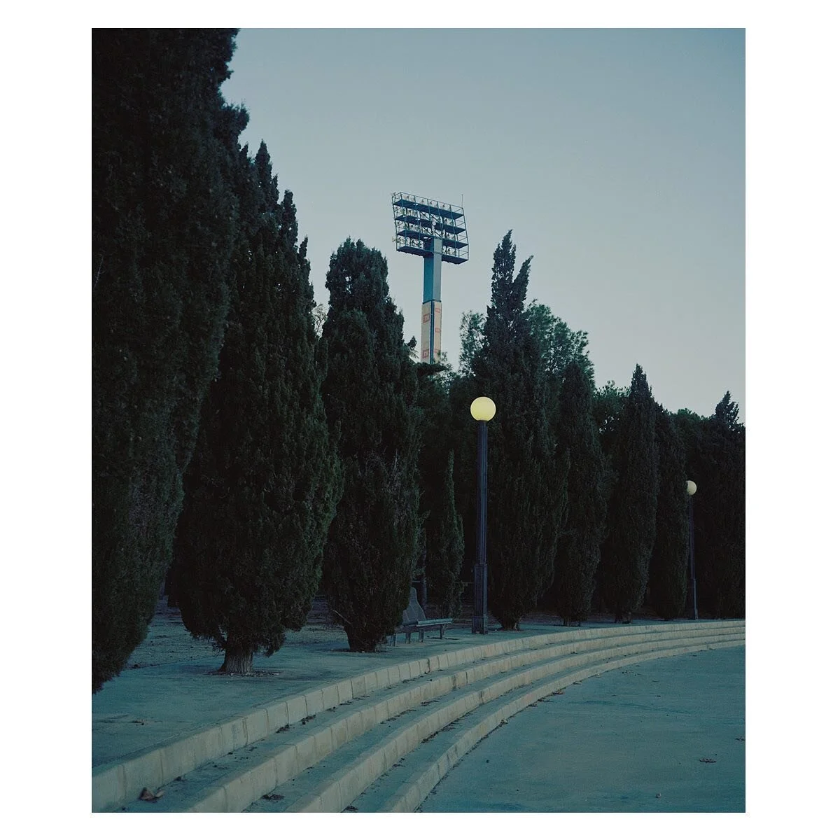 The Reward on the Hill
.
Estadio Jos&eacute; Rico P&eacute;rez
December 2022
Home of H&eacute;rcules CF
Hist of 3 games at the FIFA 1982 World Cup
.
Plaubel Makina 67
Kodak Portra 400
.
#josericoperez #alicante #football #h&eacute;rculescf #futebol #