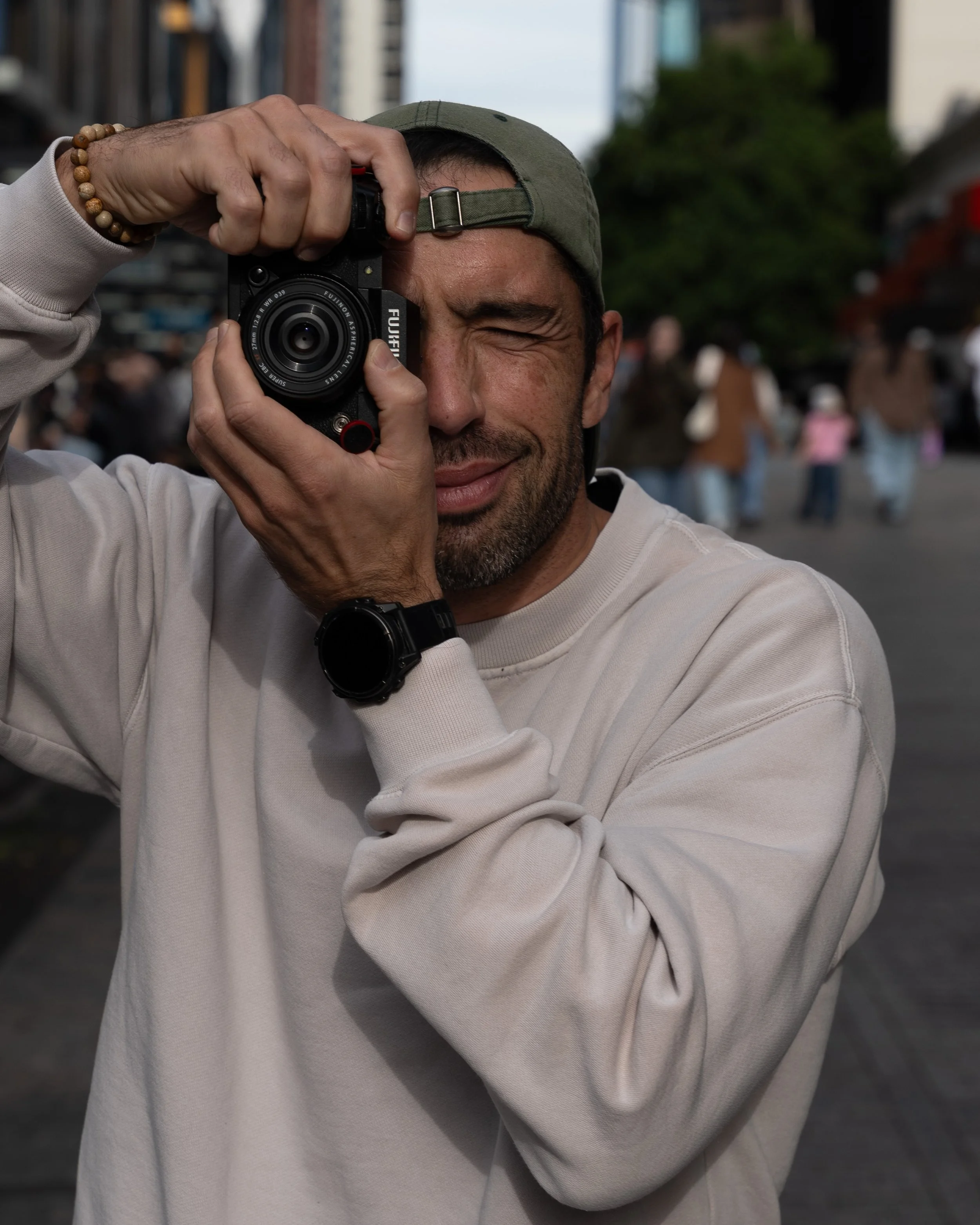 Santo-Fi - Street Photography - Estebans Photos.JPEG