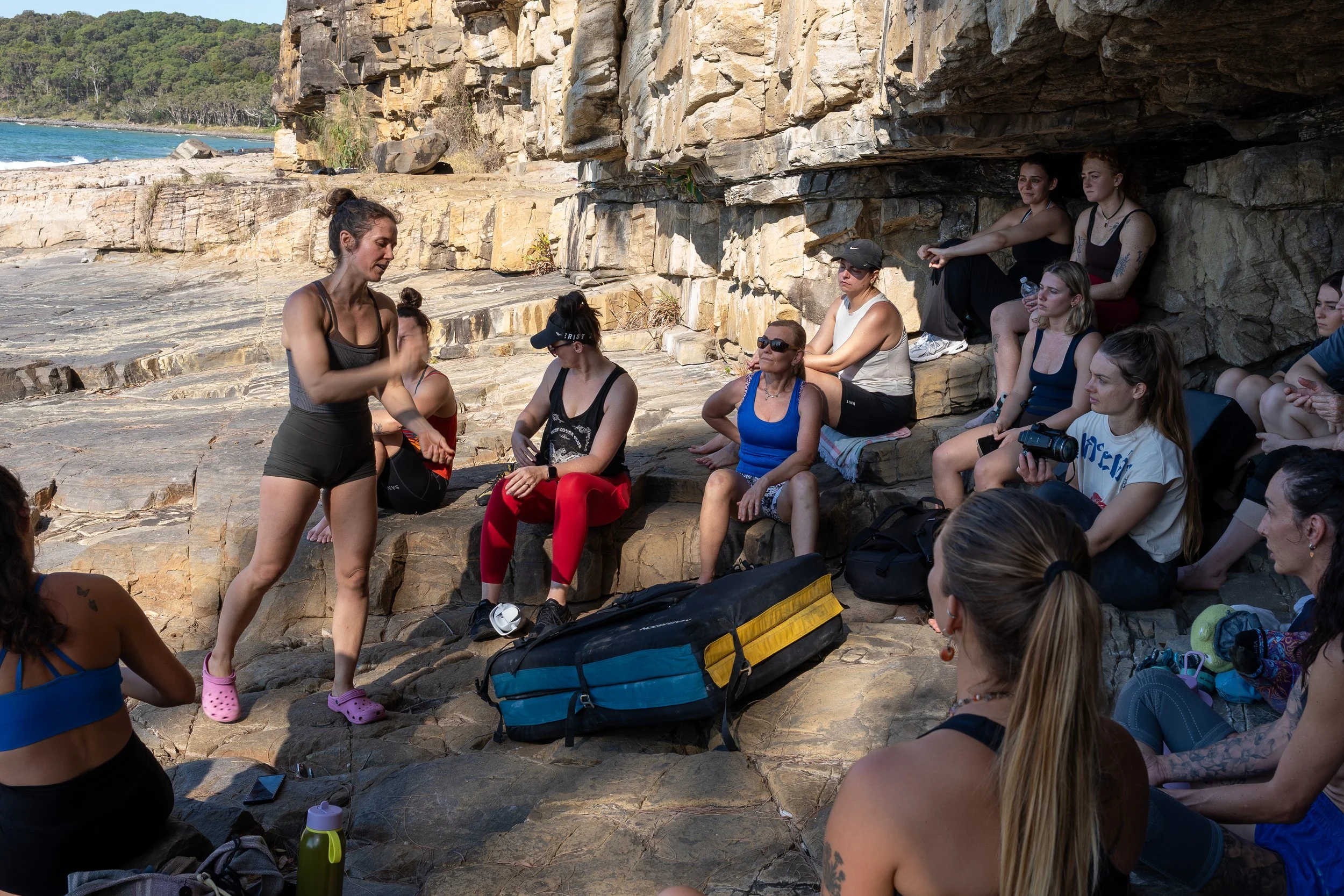 Santo-Fi - Women's Beach Bouldering .JPG