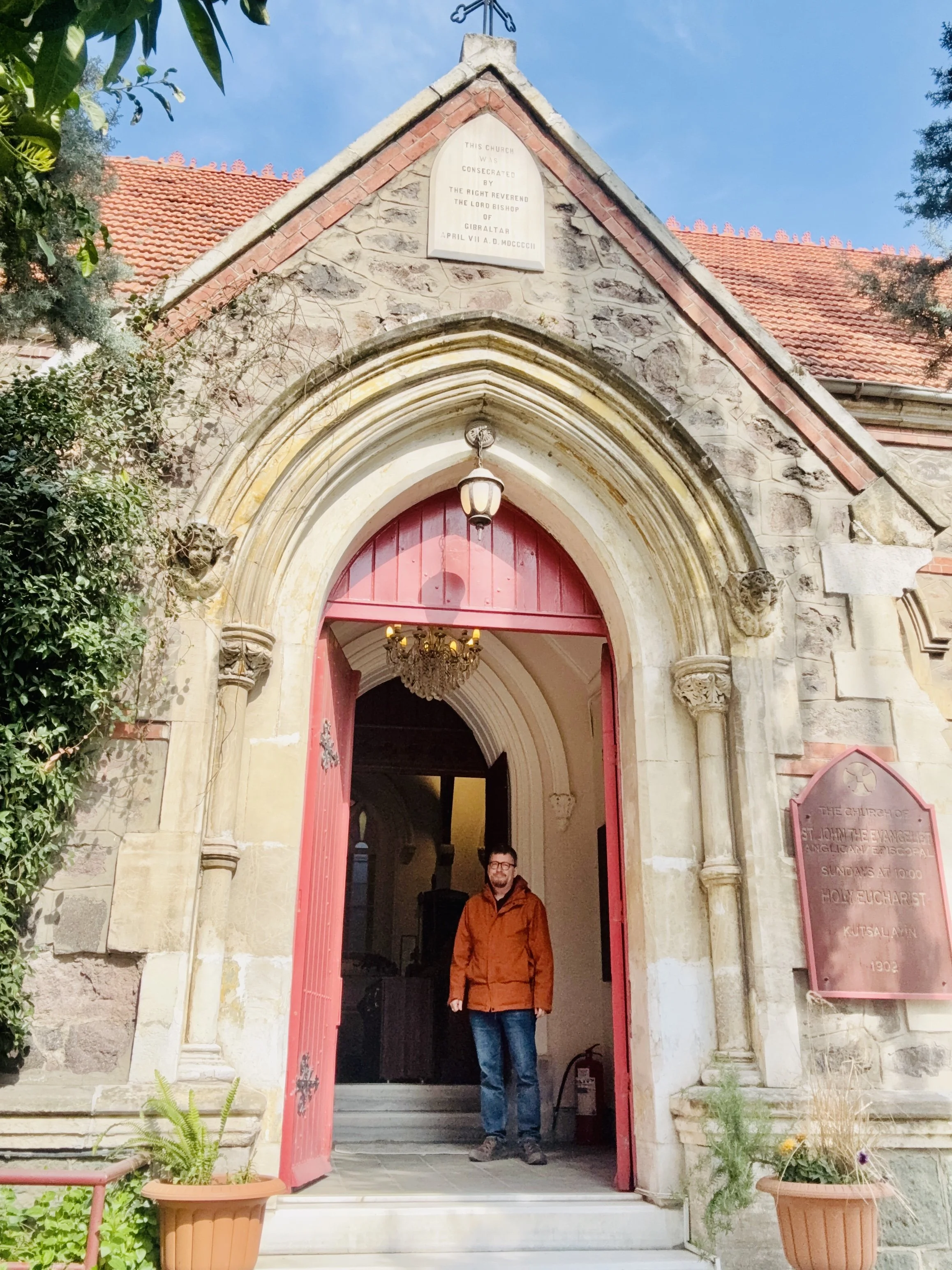 Open Doors, Open Scriptures: Ministry of the Word at St John’s Izmir