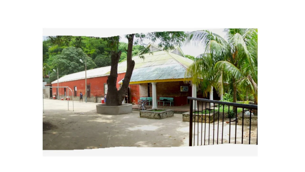 la cancha IMAGE 1.JPG