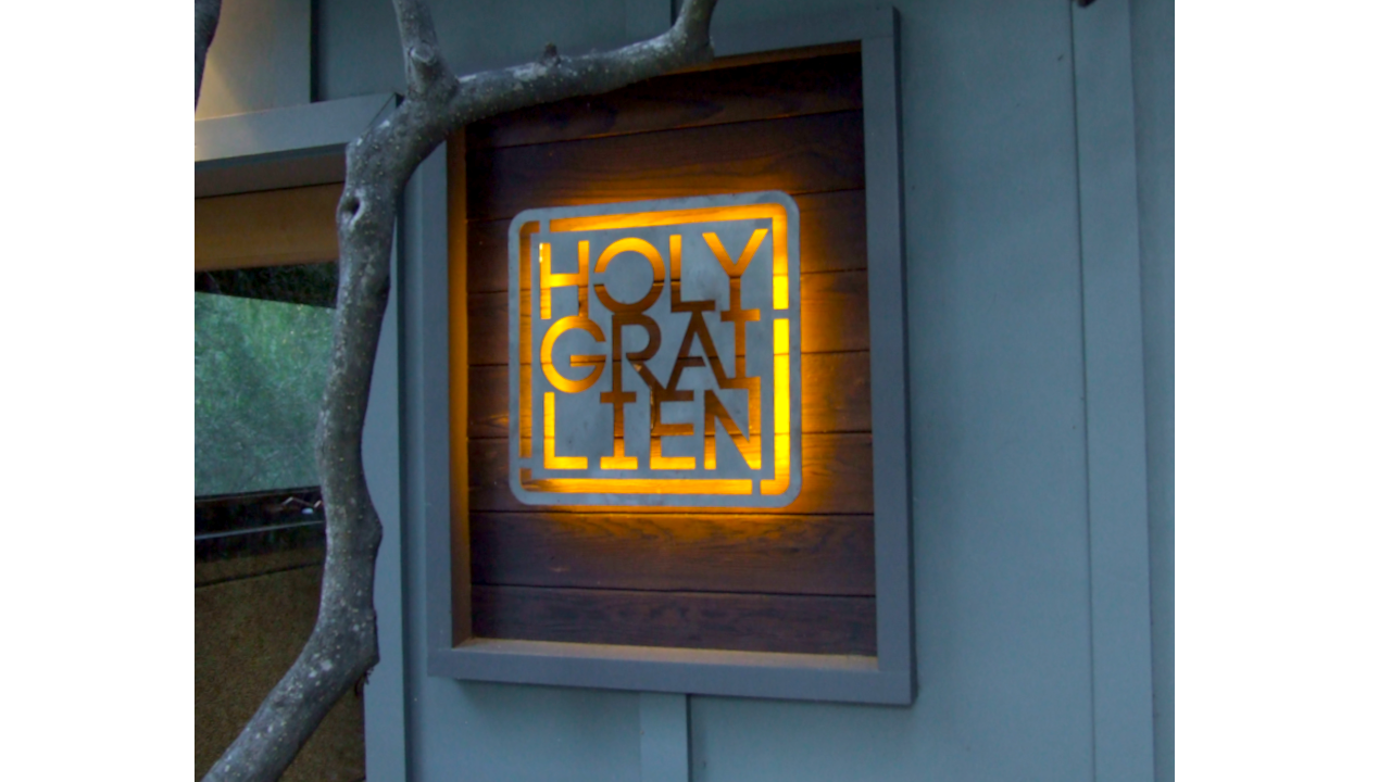 holy grailien image 2.png