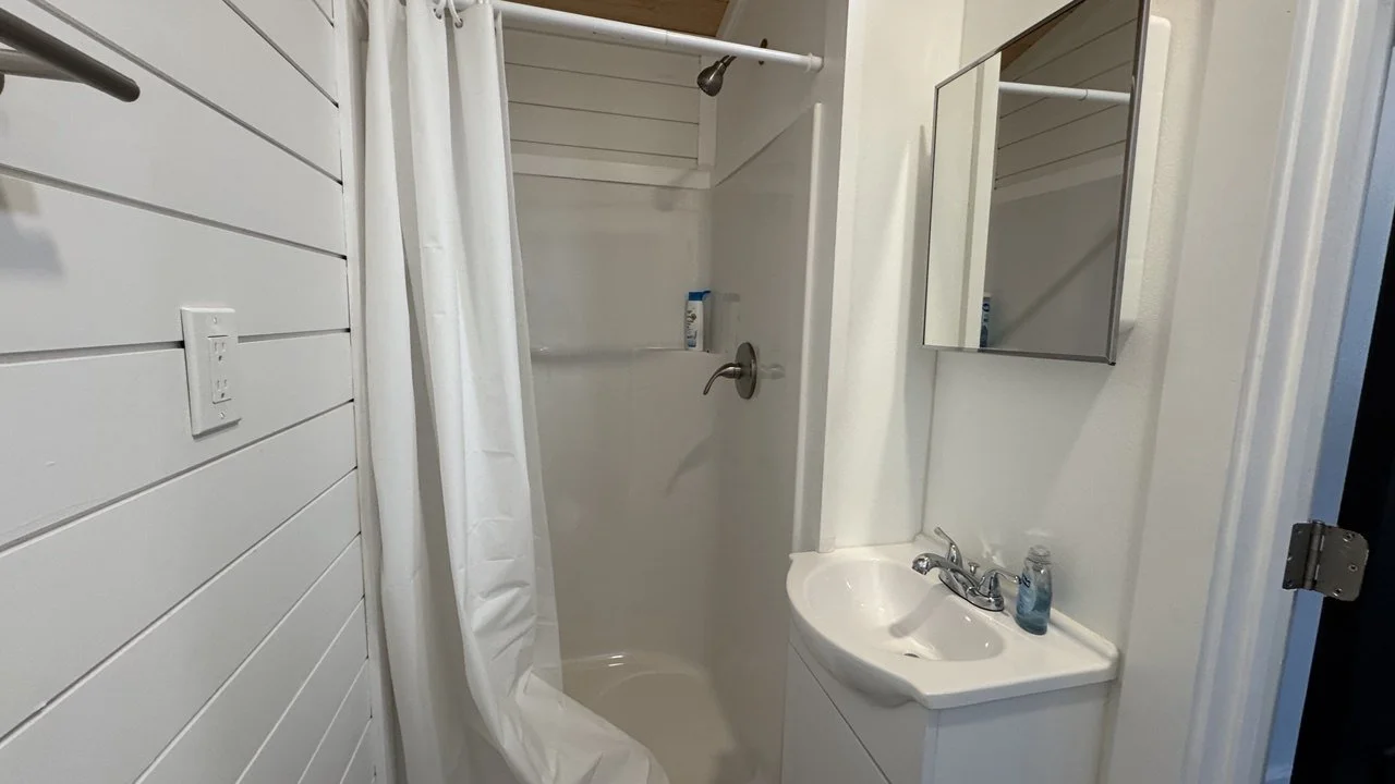 bath 1 2025-11-01 23.25.26.jpg