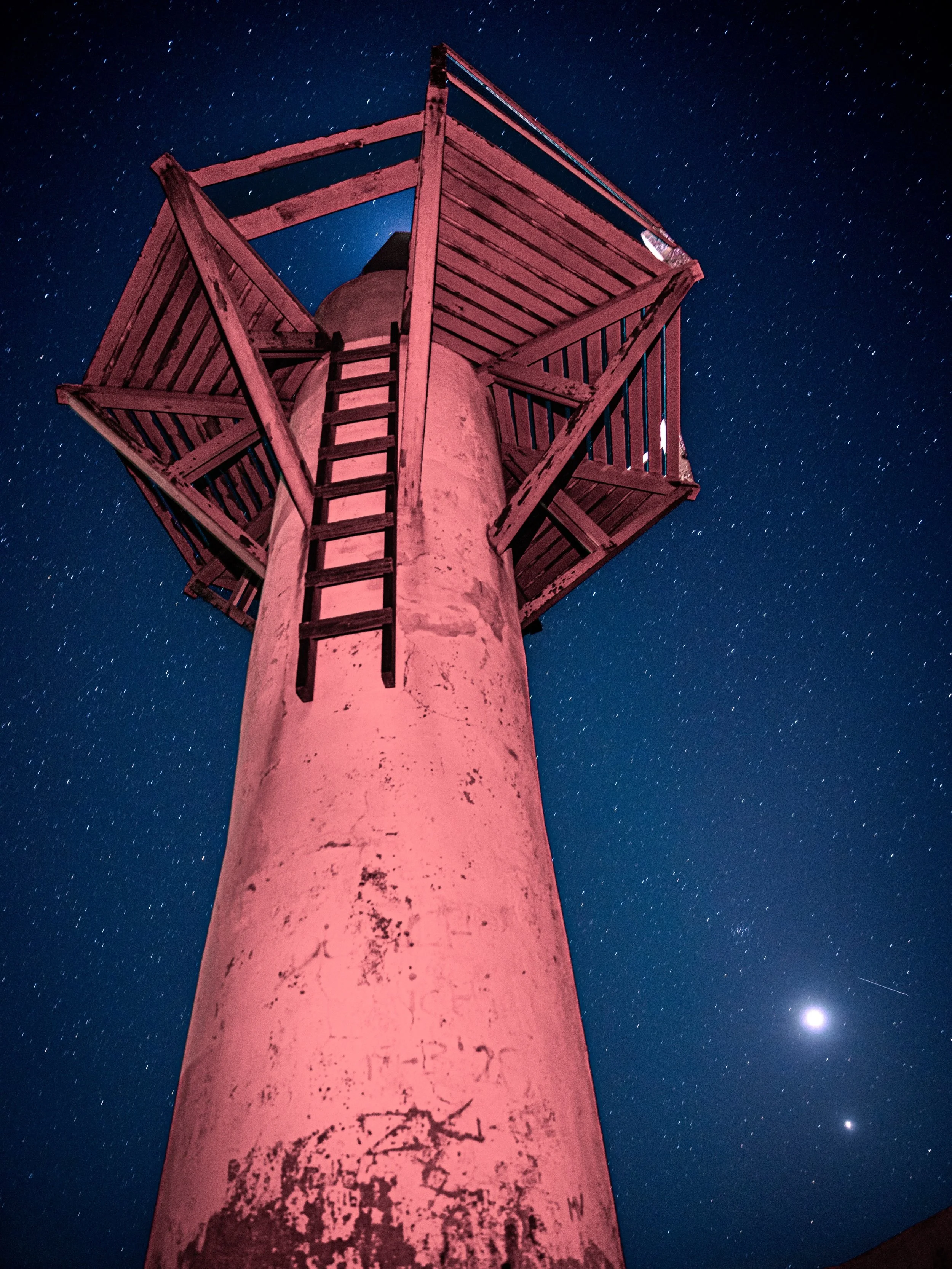 Lighthouse. Venus. Jupiter. Milk way. Life. 

💫 

🌵 

🇨🇼 

#nightskyphotography #lighthousephotography #milkywayphotography #intentionalliving