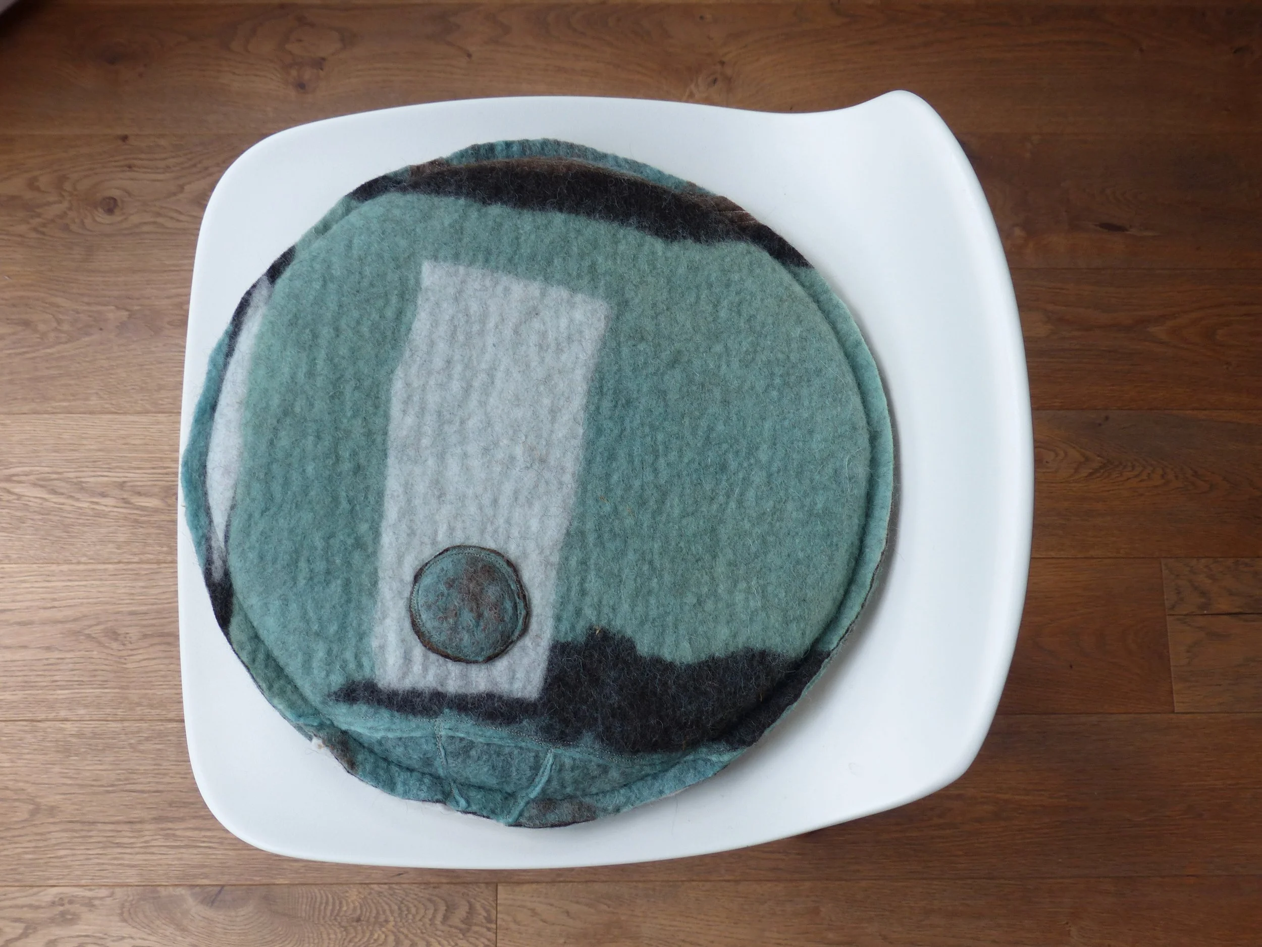 Seat cushion - 5 (1).jpeg