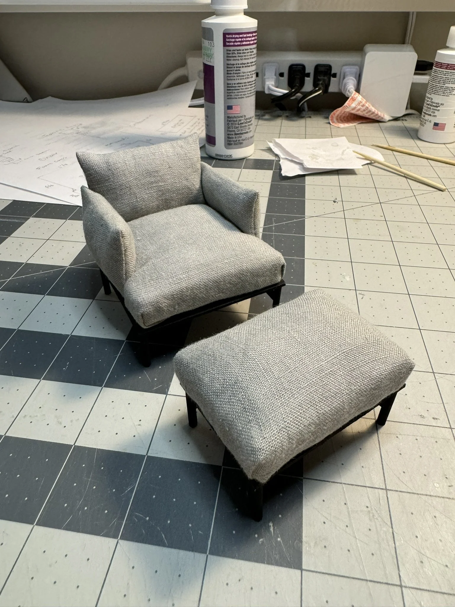 dollhouse chair tutorial penn martin goes mini (9).JPEG