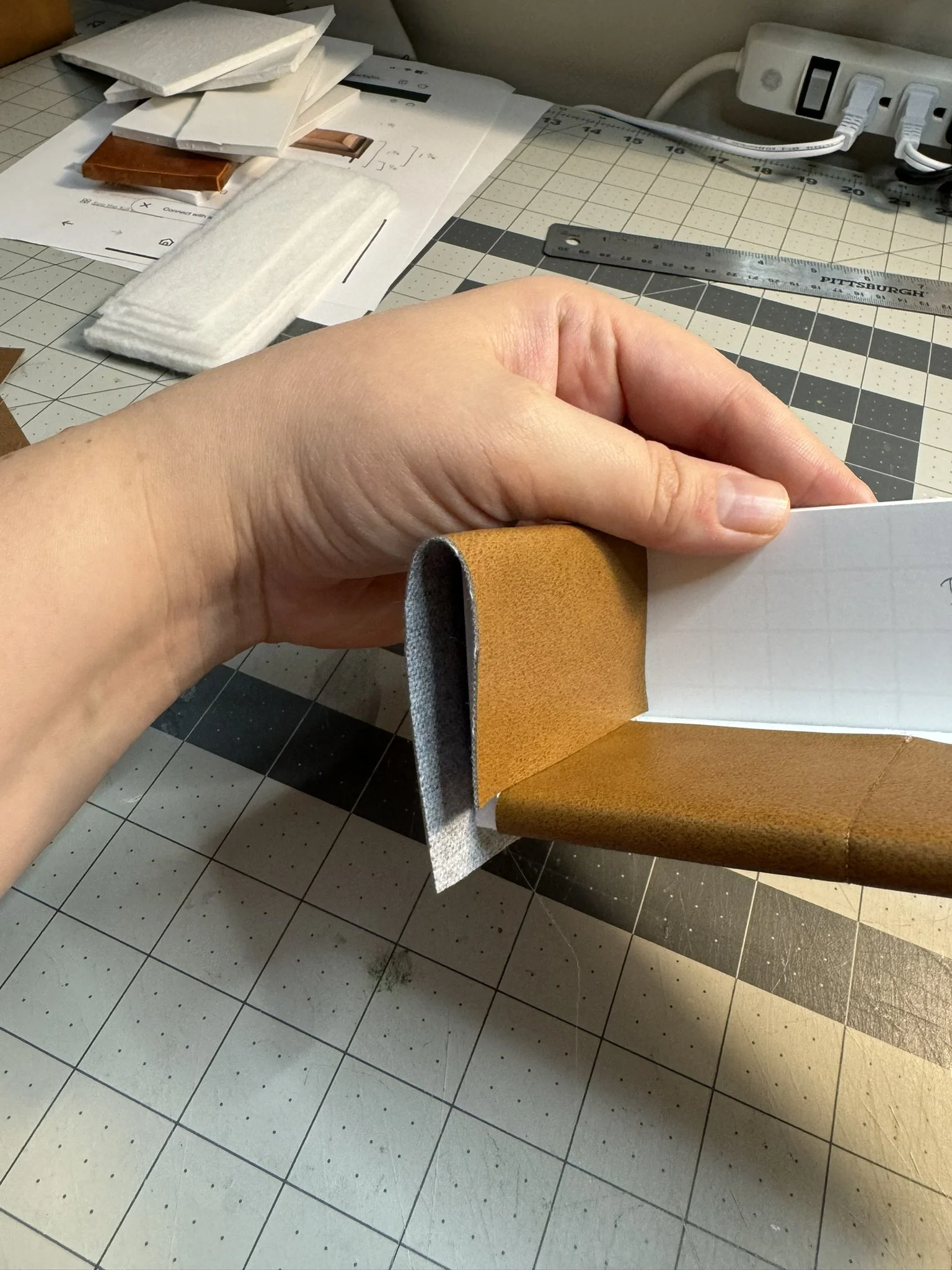 leather dollhouse sofa martin-goes-mini (12).JPEG