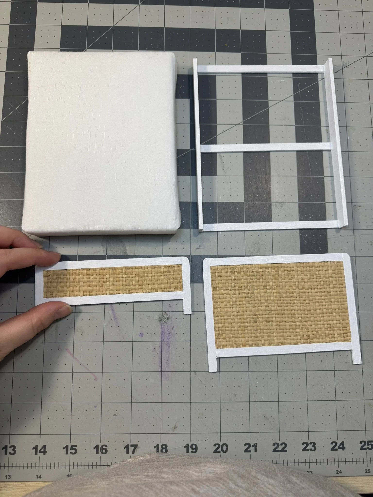 Martin Goes Mini Rattan bed Dollhouse Tutorial (19).JPEG