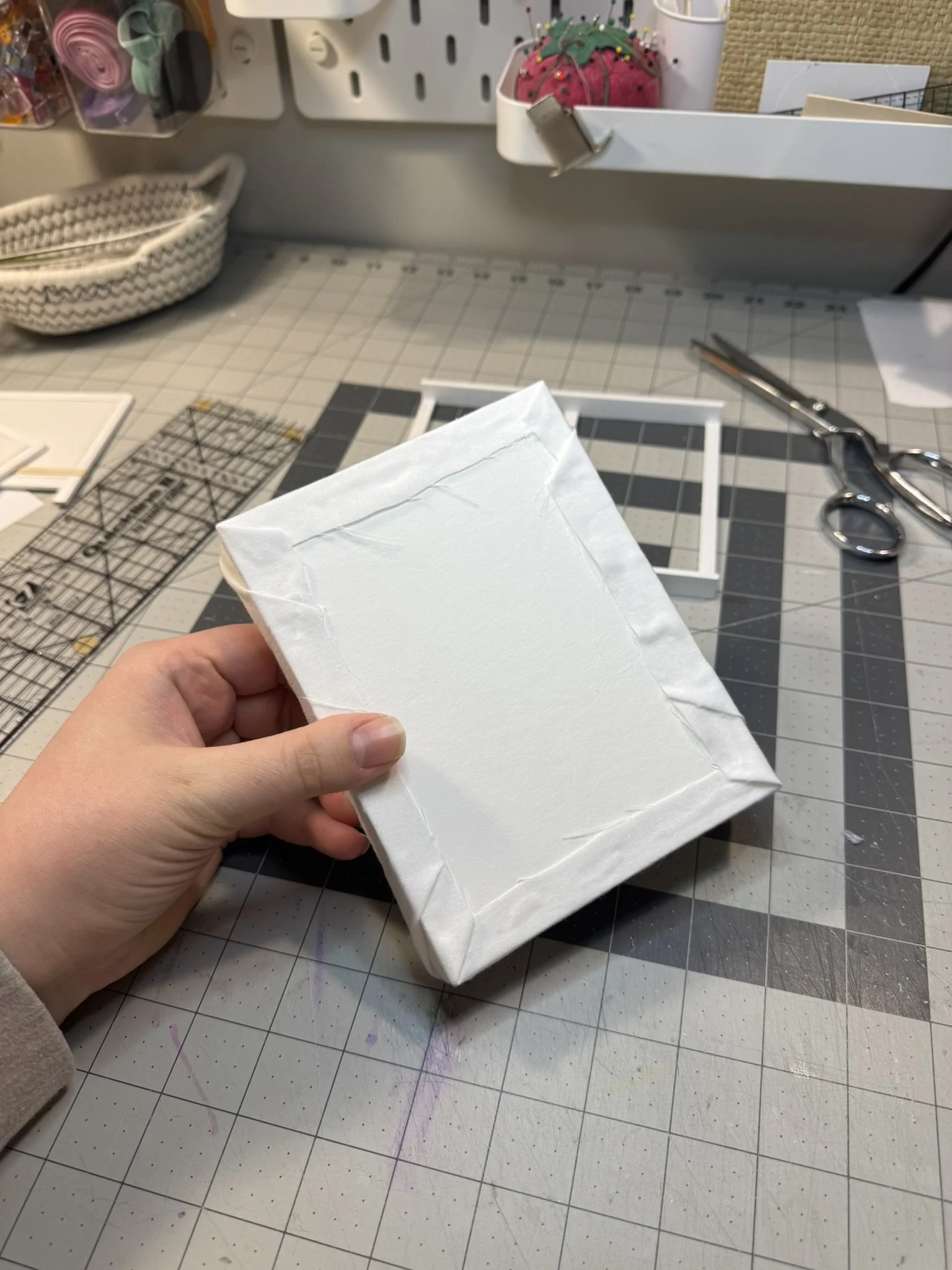 Martin Goes Mini Rattan bed Dollhouse Tutorial (18).JPEG