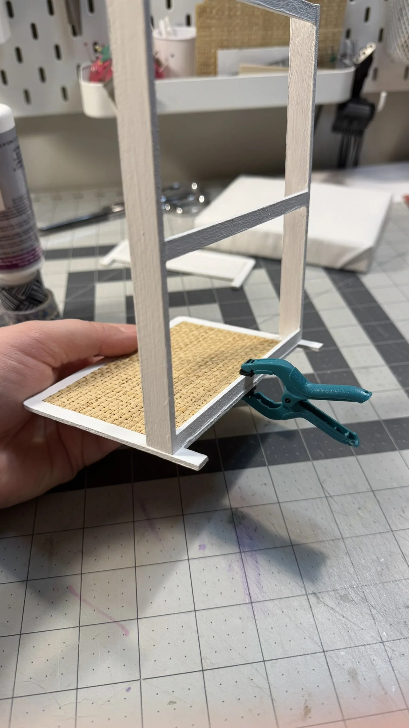Martin Goes Mini Rattan bed Dollhouse Tutorial (20).JPEG