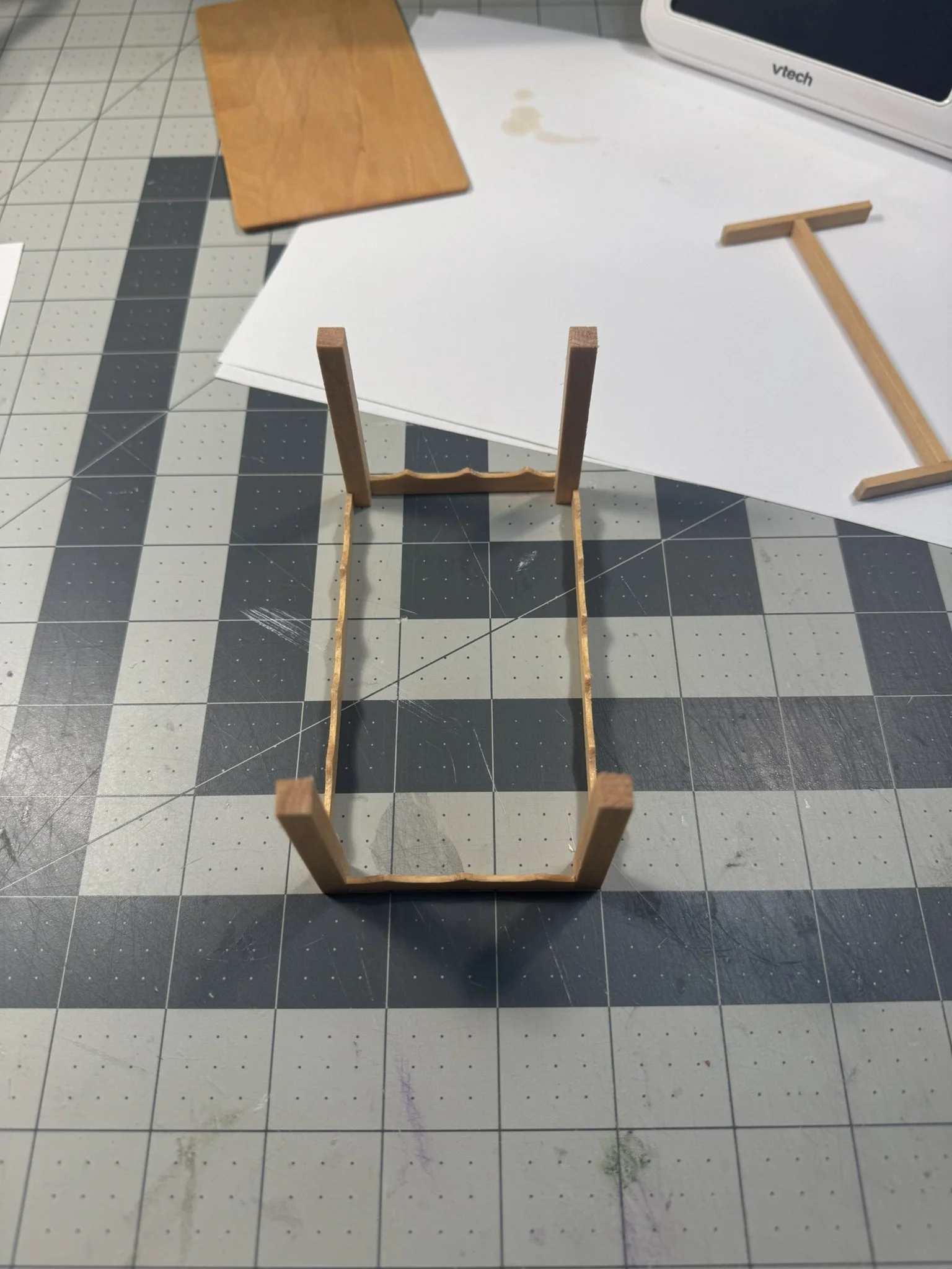 Dollhouse Kitchen Table DIY — Martin Goes Mini