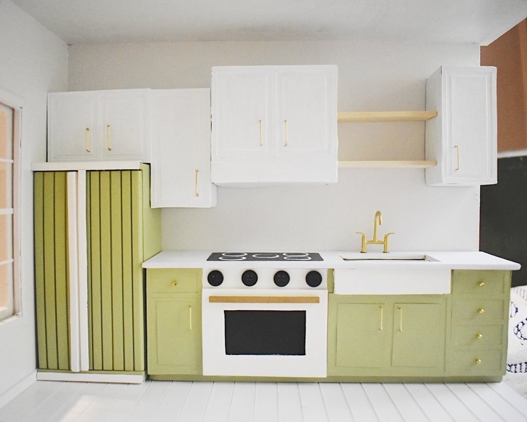 Dollhouse Kitchen DIY — Martin Goes Mini