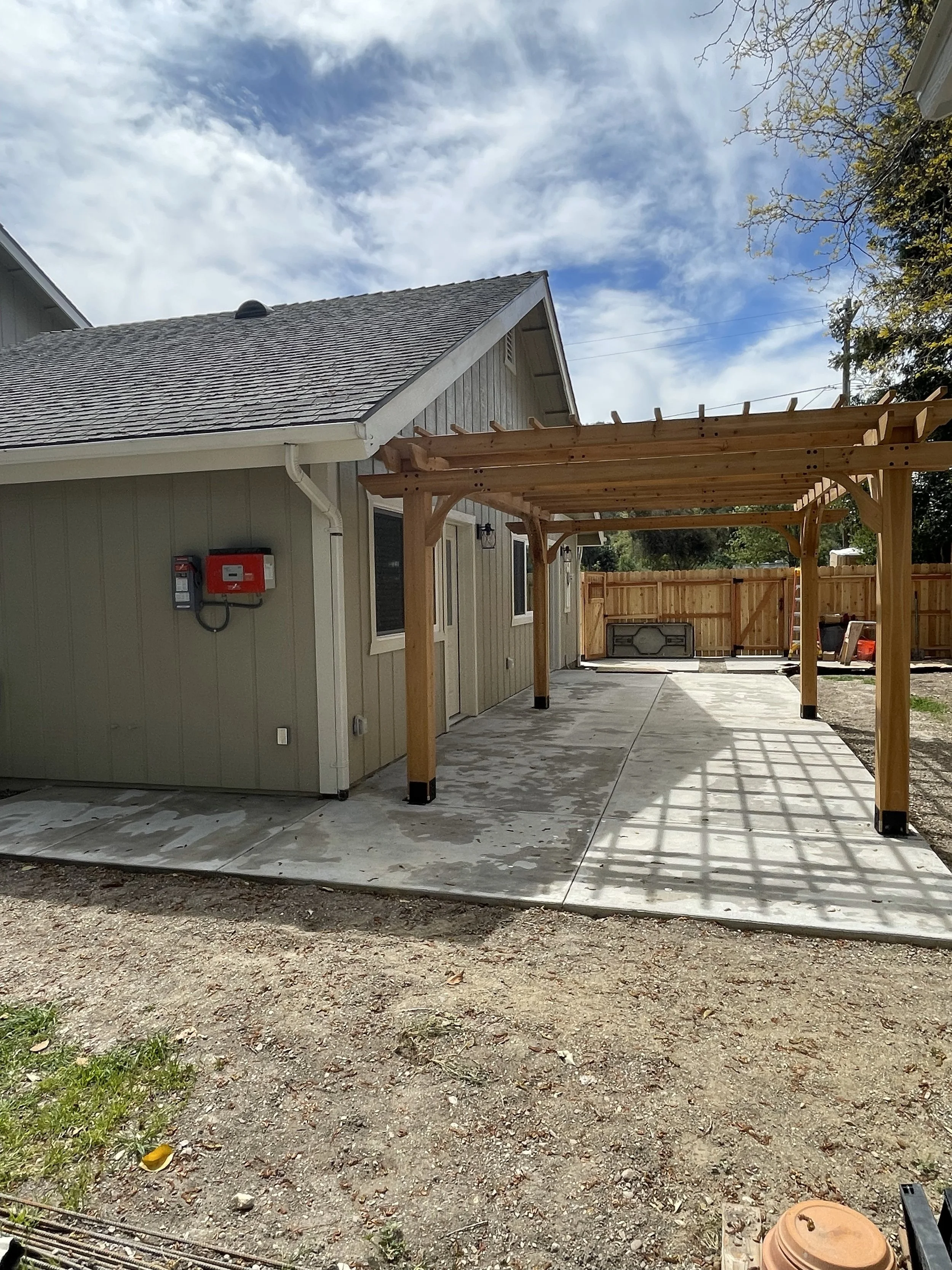 Patio1.jpg