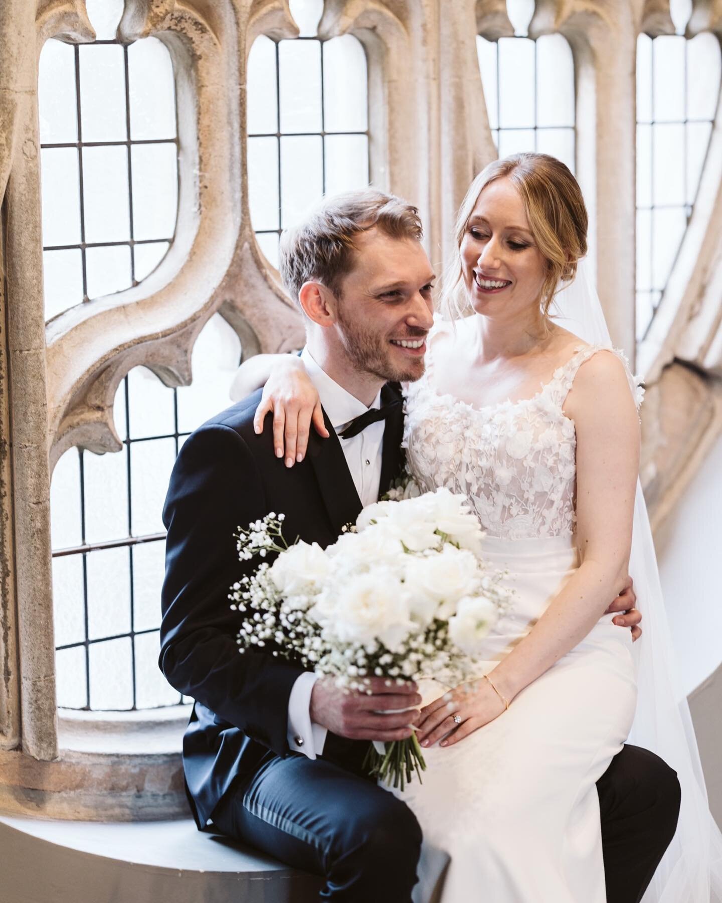 Cerian &amp; John ❤️❤️❤️

What a beautiful beautiful day for these two and their wonderful family. Congratulations!! So chuffed I was there to capture it all!!
-
-
-
#margaritaphotos #margaritahopephotography #shesaidyes #ellinghamhall #ellinghamhall