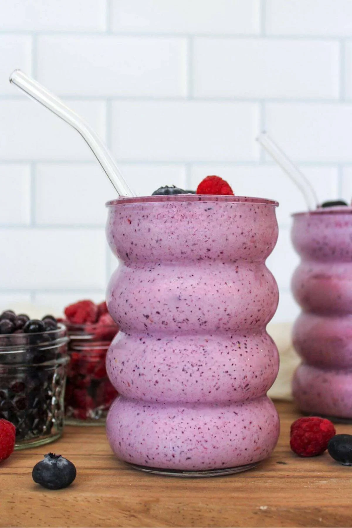 Blueberry Raspberry Smoothie — Lauren Twigge Nutrition