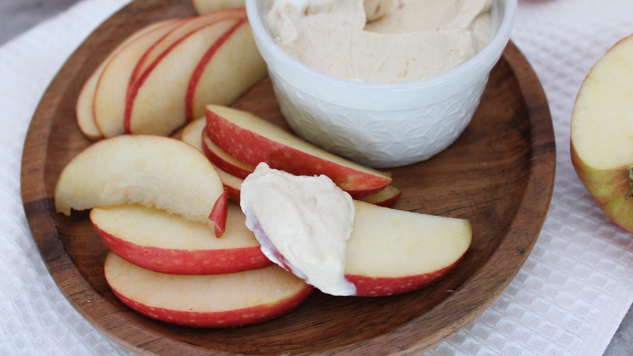 Peanut Butter Yogurt Dip — Lauren Twigge Nutrition