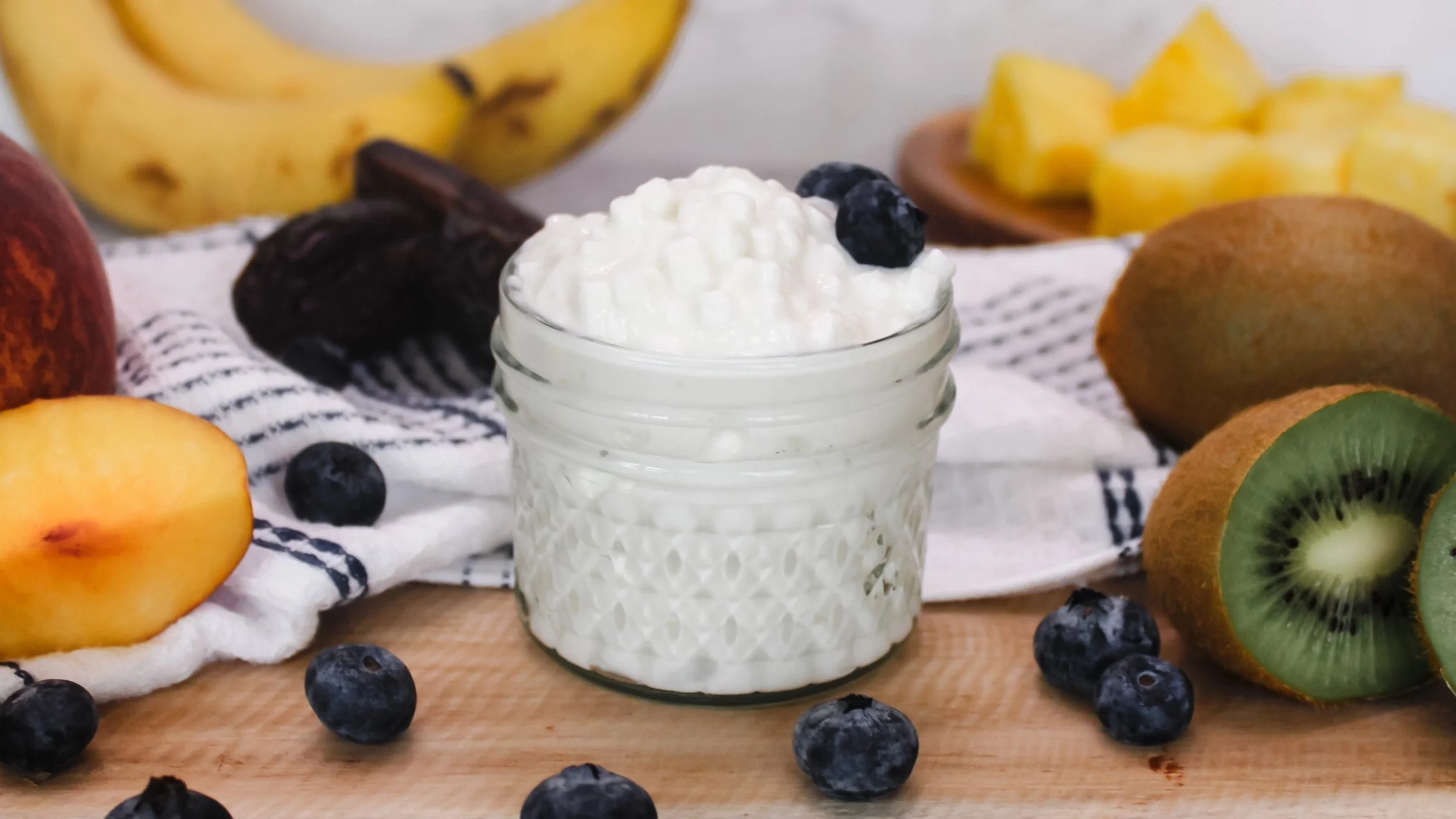 5 Ways to Eat Cottage Cheese And Fruit — Lauren Twigge Nutrition