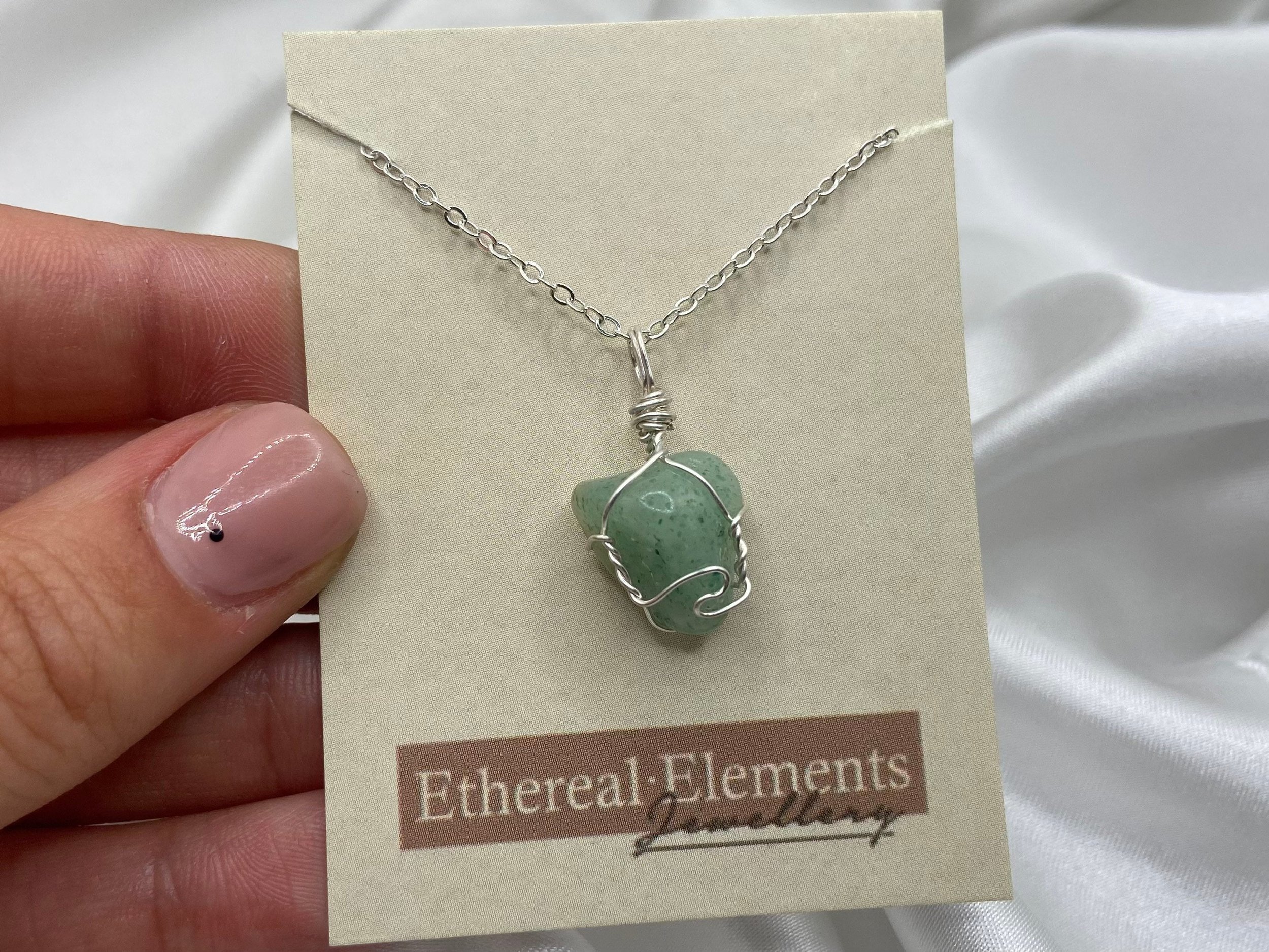 https://i.etsystatic.com/25751861/r/il/7a79be/4744842500/il_fullxfull.4744842500_fvvq.jpg
