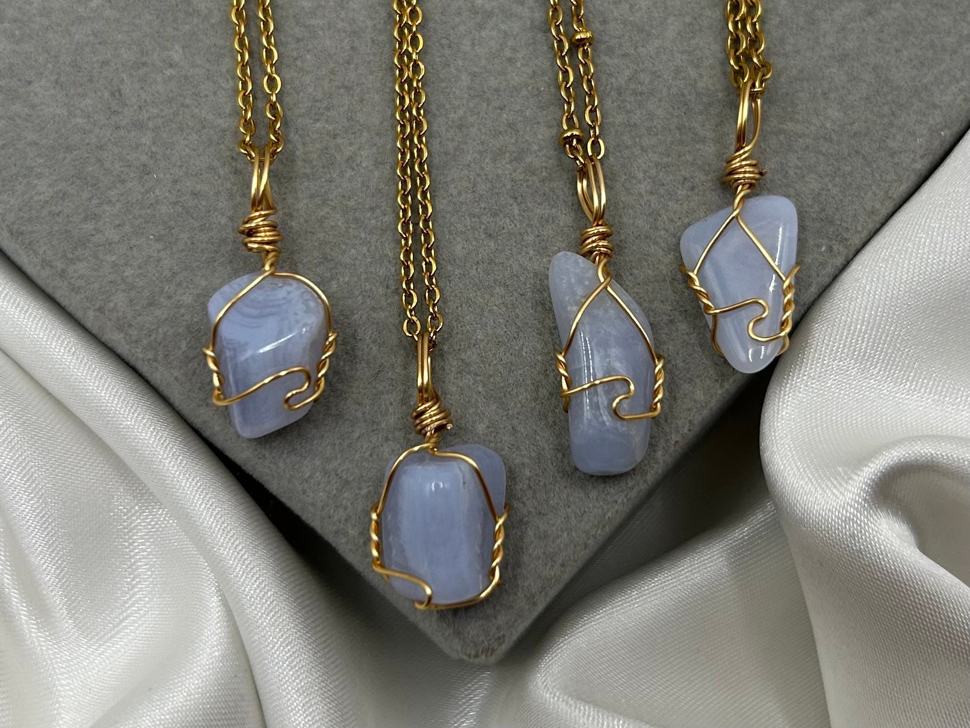 https://i.etsystatic.com/25751861/r/il/0463b9/5039238146/il_fullxfull.5039238146_q7bt.jpg