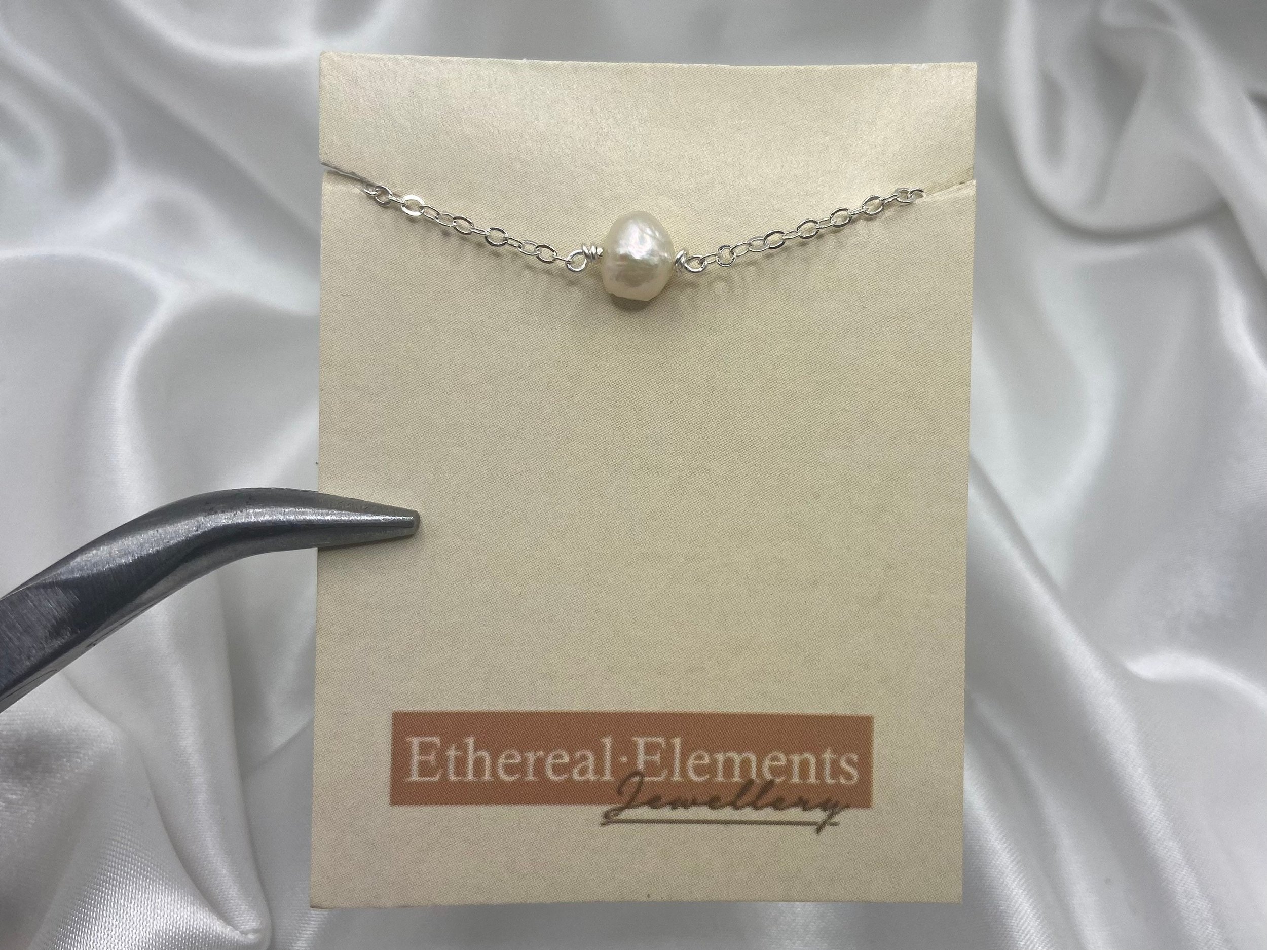 https://i.etsystatic.com/25751861/r/il/db9a2f/4290791763/il_fullxfull.4290791763_7tik.jpg