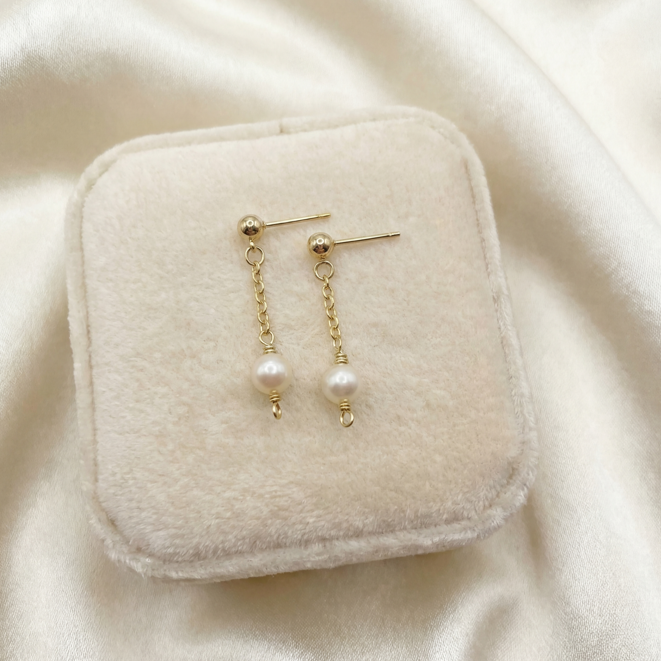 The Pearl Drop Stud Earrings - Gold