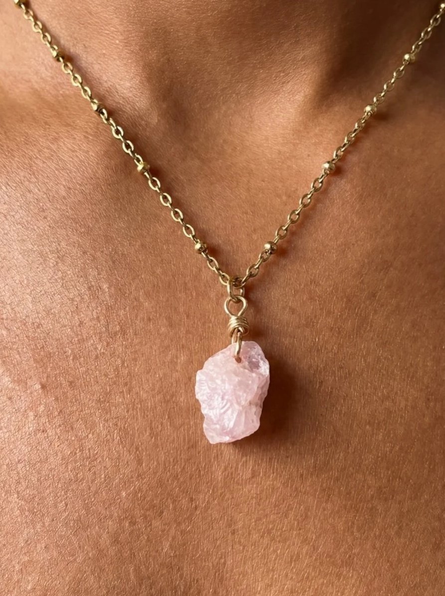 The Druzy Aura Quartz Lite Necklace - Gold