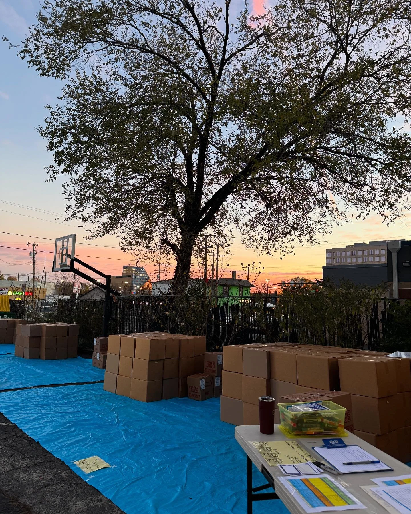 Thanksgiving Blessings at MOLC!

On Wednesday, November 27th, the Feast of the Miraculous Medal, MOLC volunteers came together to deliver hope and joy to 500 families in our community!

The day started with a beautiful Communion Service led by Deacon