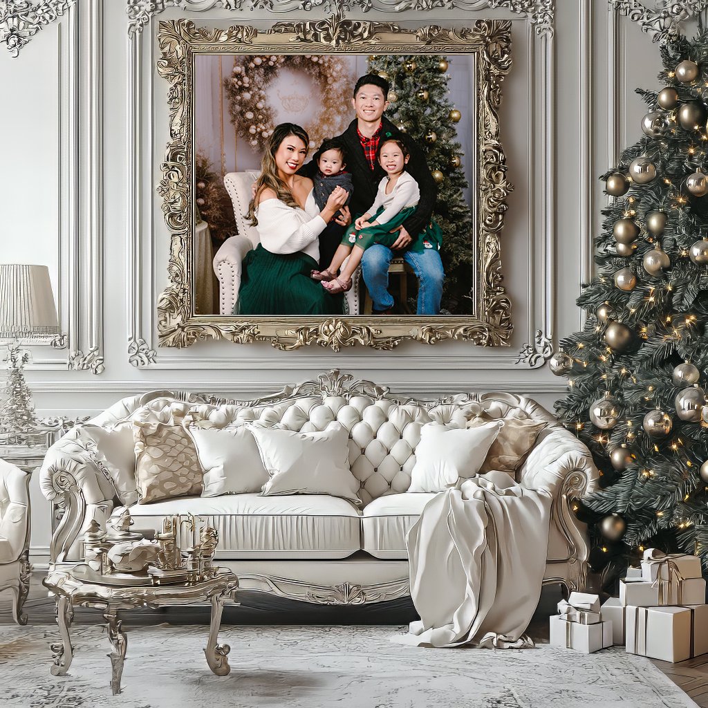 anabrandt_holiday_decorated_living_room_and_there_is_a_empty_ho_987ec7df-c01f-4000-aa63-0692e5b67845 copy.jpg