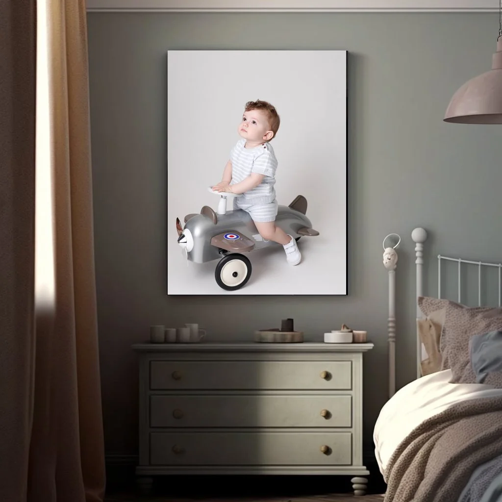 sample1anabrandt_realistic_little_boy_toddler_wall_in_bedroom_8cdc7f81-c12a-4926-ac27-905c13011450.jpg