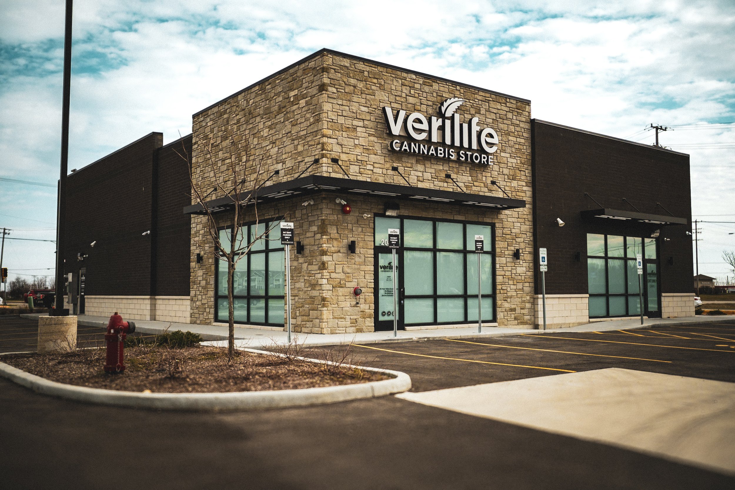 Verilife Dispensary North Aurora | Aurora, IL