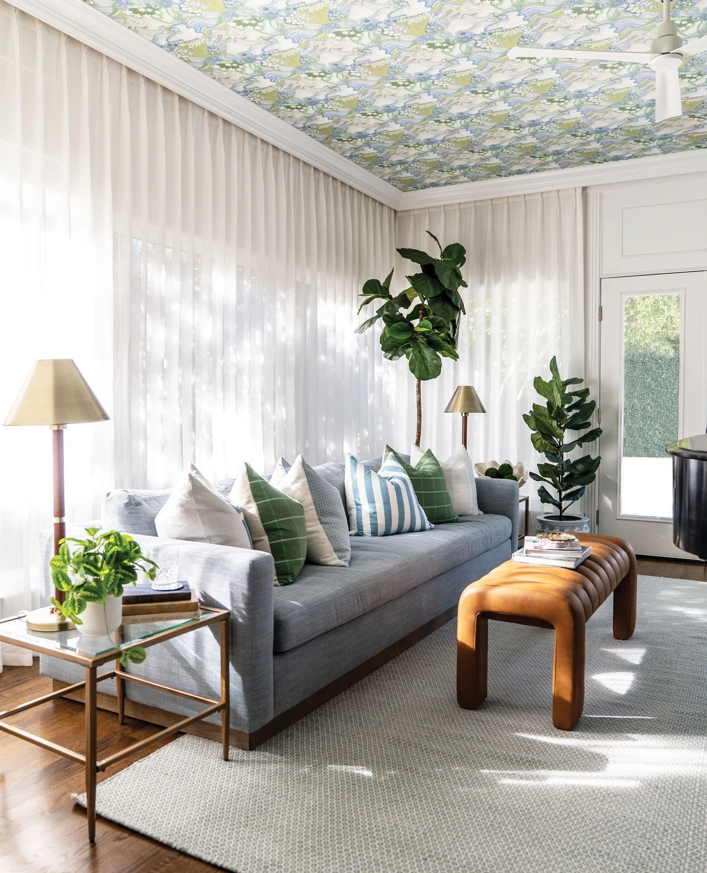 Let's face it - it's the week between Christmas and New Years and no one knows what day it is. Hopefully you're reading this while you're cozied up on the couch and you can finally find some peace after a crazy season! ⁠
⁠
If you're looking for a dif