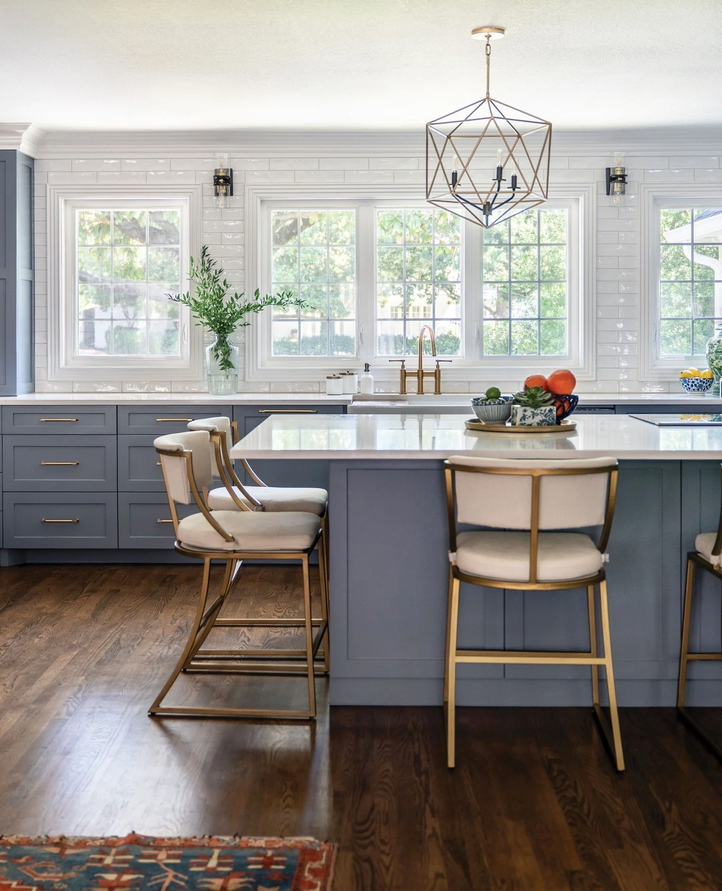 Did y'all think we were done talking about trends?! We have more thoughts to share... we present to you the ✨️anti-trends✨️ of 2026.⁠
⁠
As interior designers, we KNOW trends are constantly changing. Hot take or not, you shouldn't have to redo a bathr