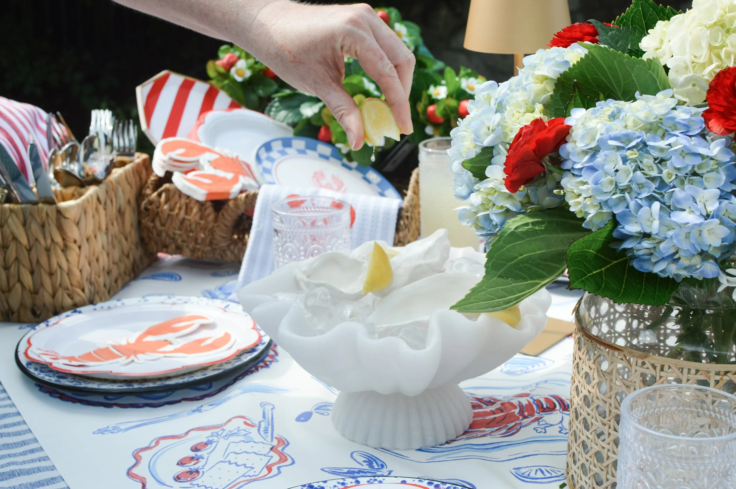 How to: Achieve the Coastal-Americana Look for the Summer