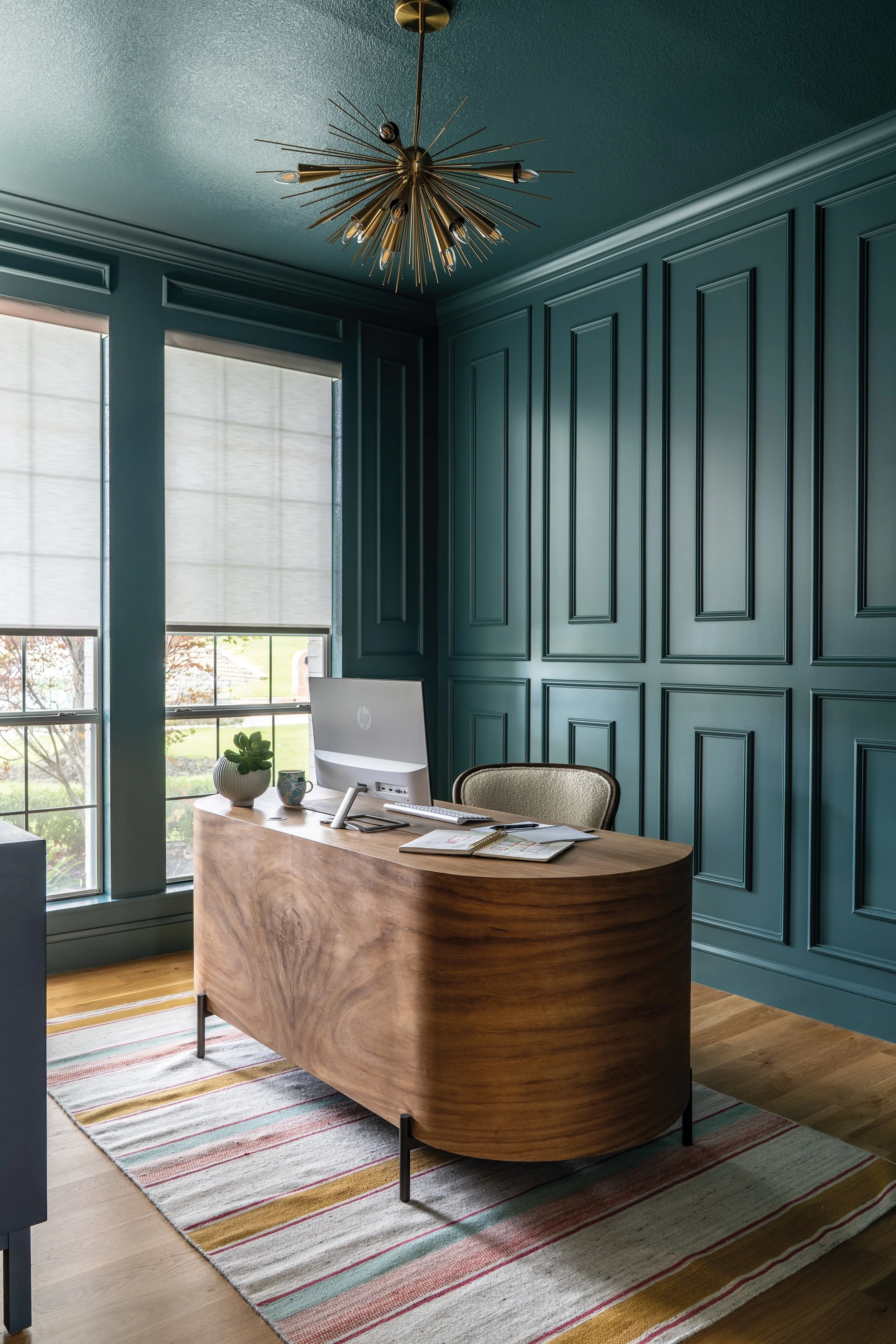 Woman's Home Office