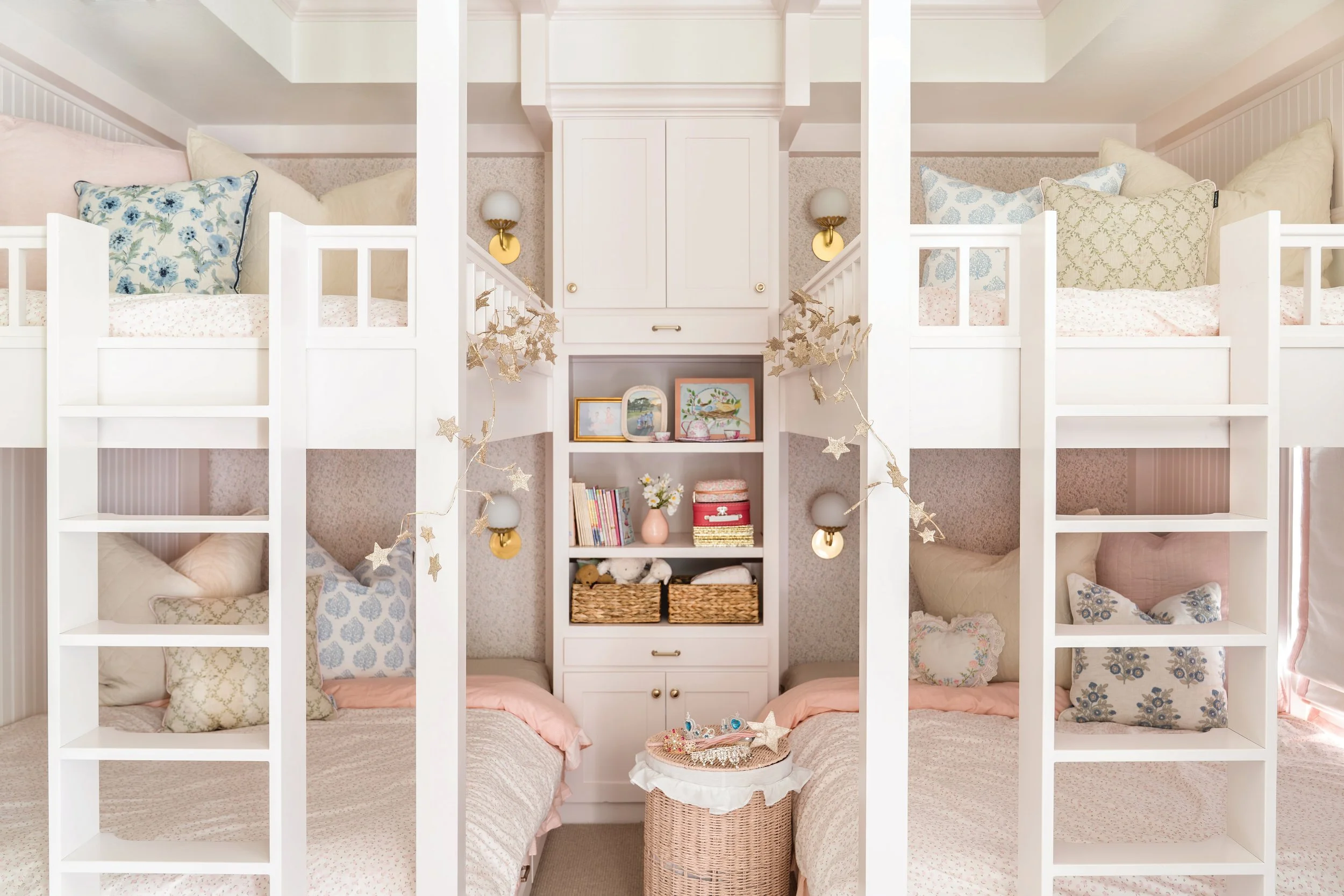 Treehouse Lane