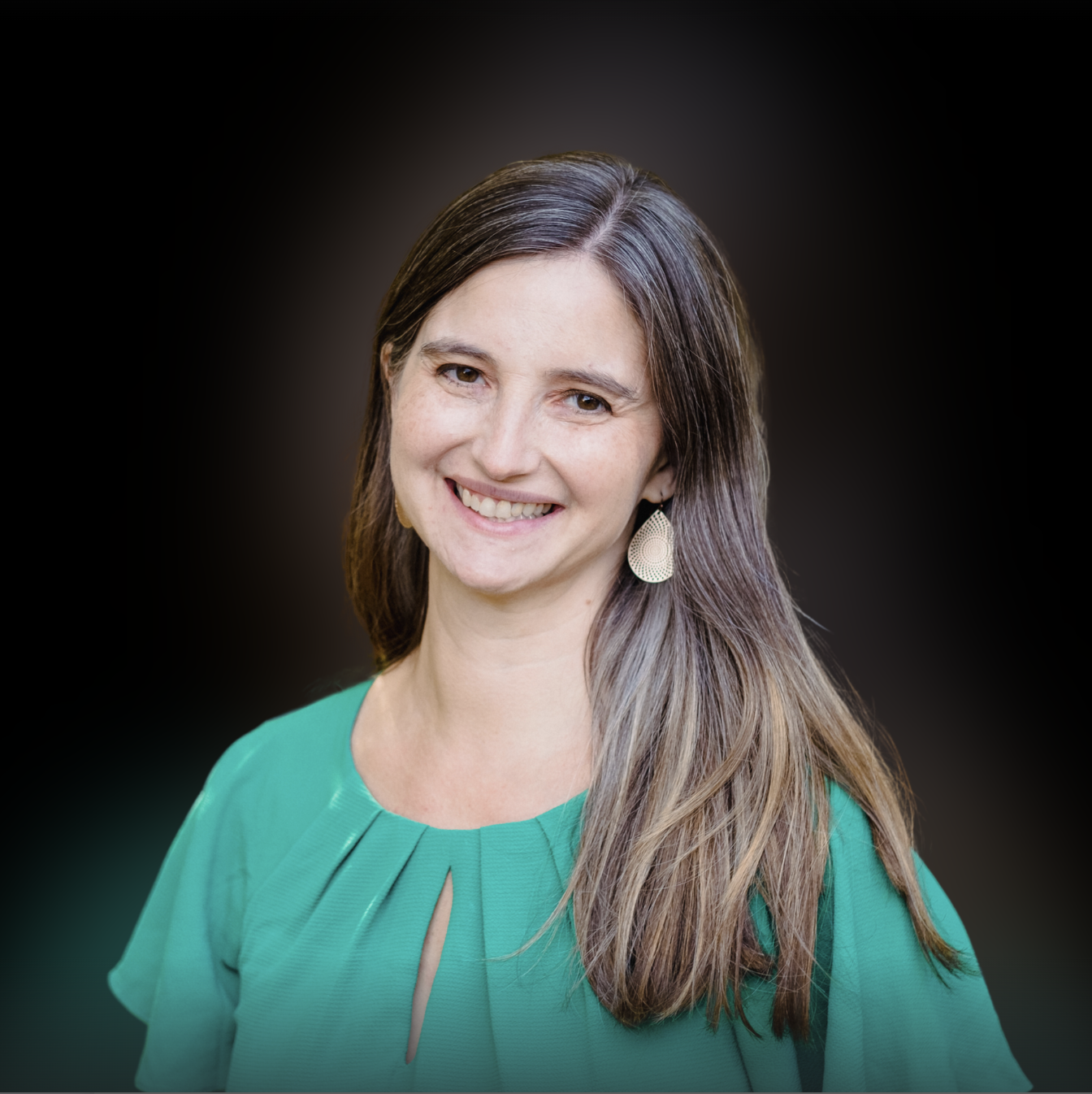 A Headshot of Carrie Bornstein