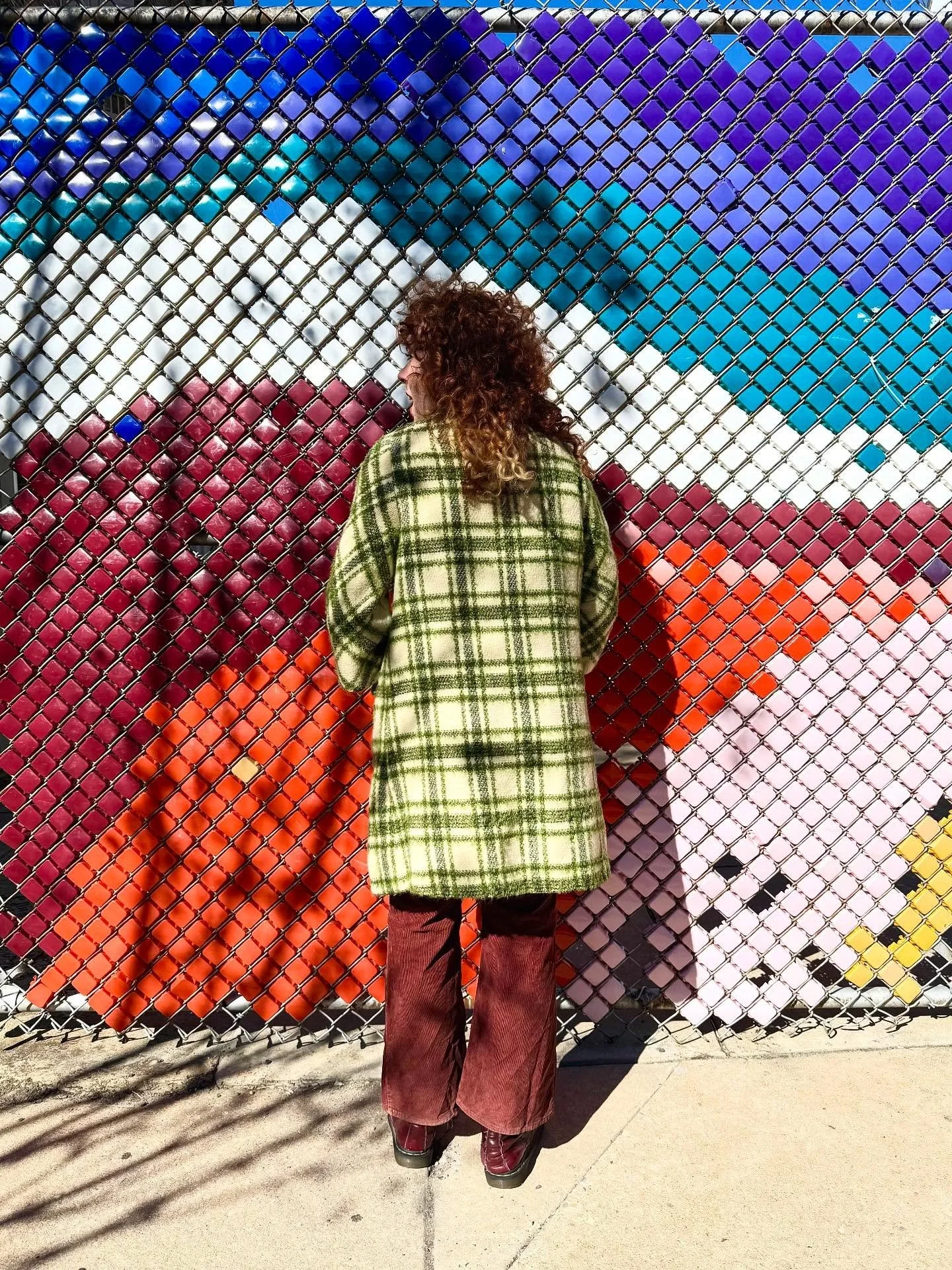 We may be back in the 80&rsquo;s this week but we are dreaming of the cool breeze. We have a collection of new coats for fall hitting the rack this week. Come see for yourself 🩶