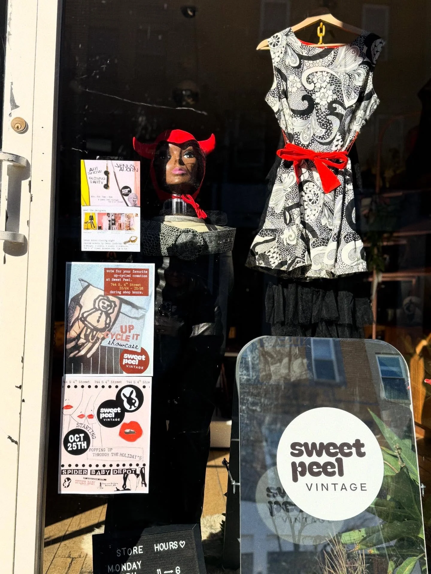 So many good events happening here over the next seven days along with a shop full of new fall pieces. 💥
Open till 6pm today.

Starting today is our Upcycle Contest, there are four creations that you can vote on thru the weekend. The winner will win