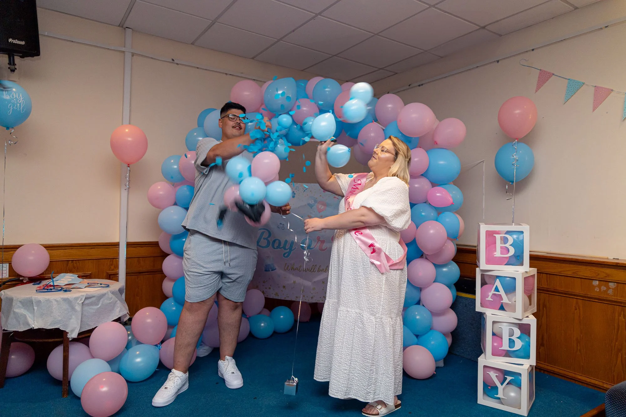 N&E_GenderReveal-0187.jpg