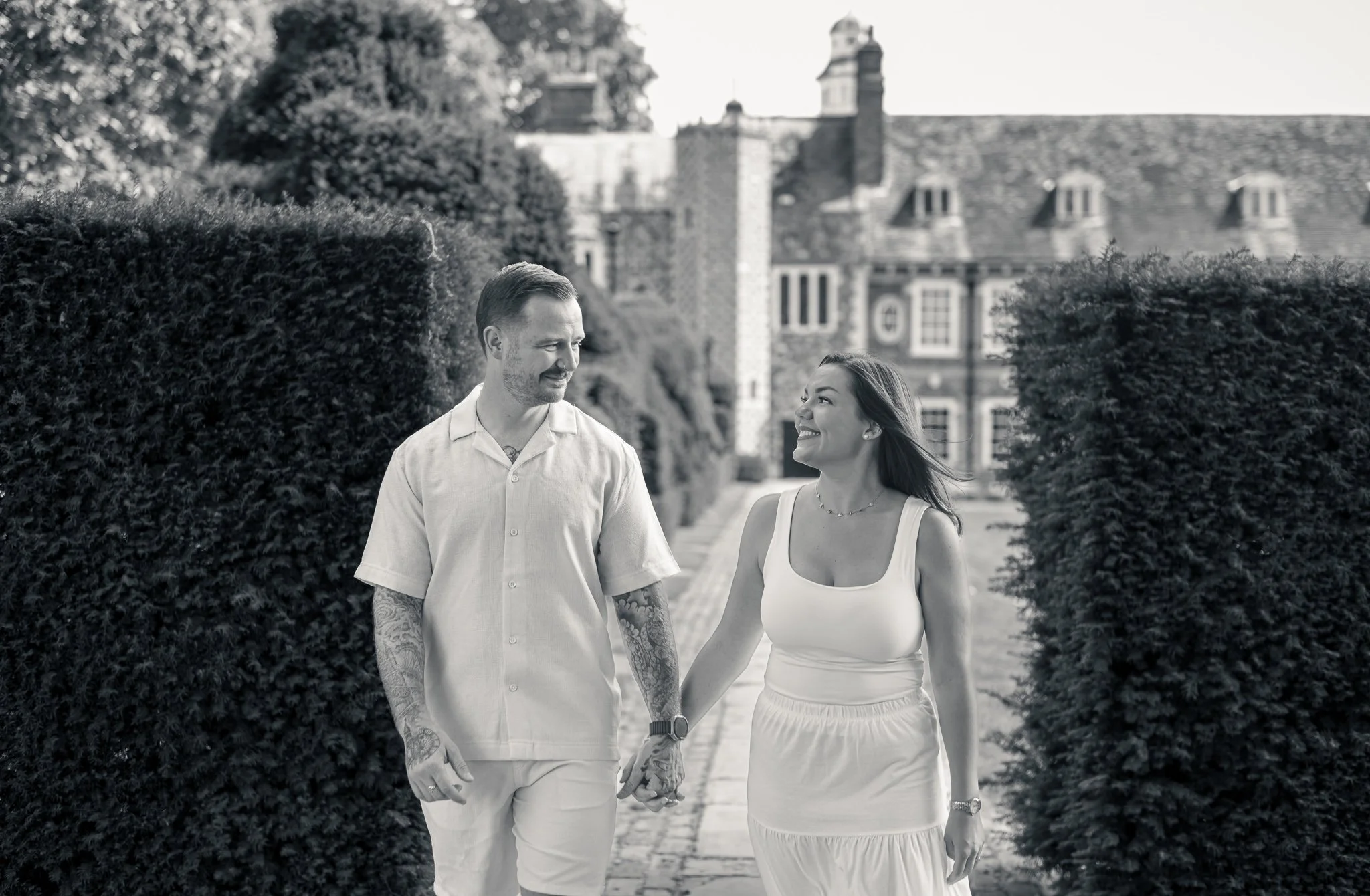 HallPlace_CouplePhotos_S&C-26.jpg