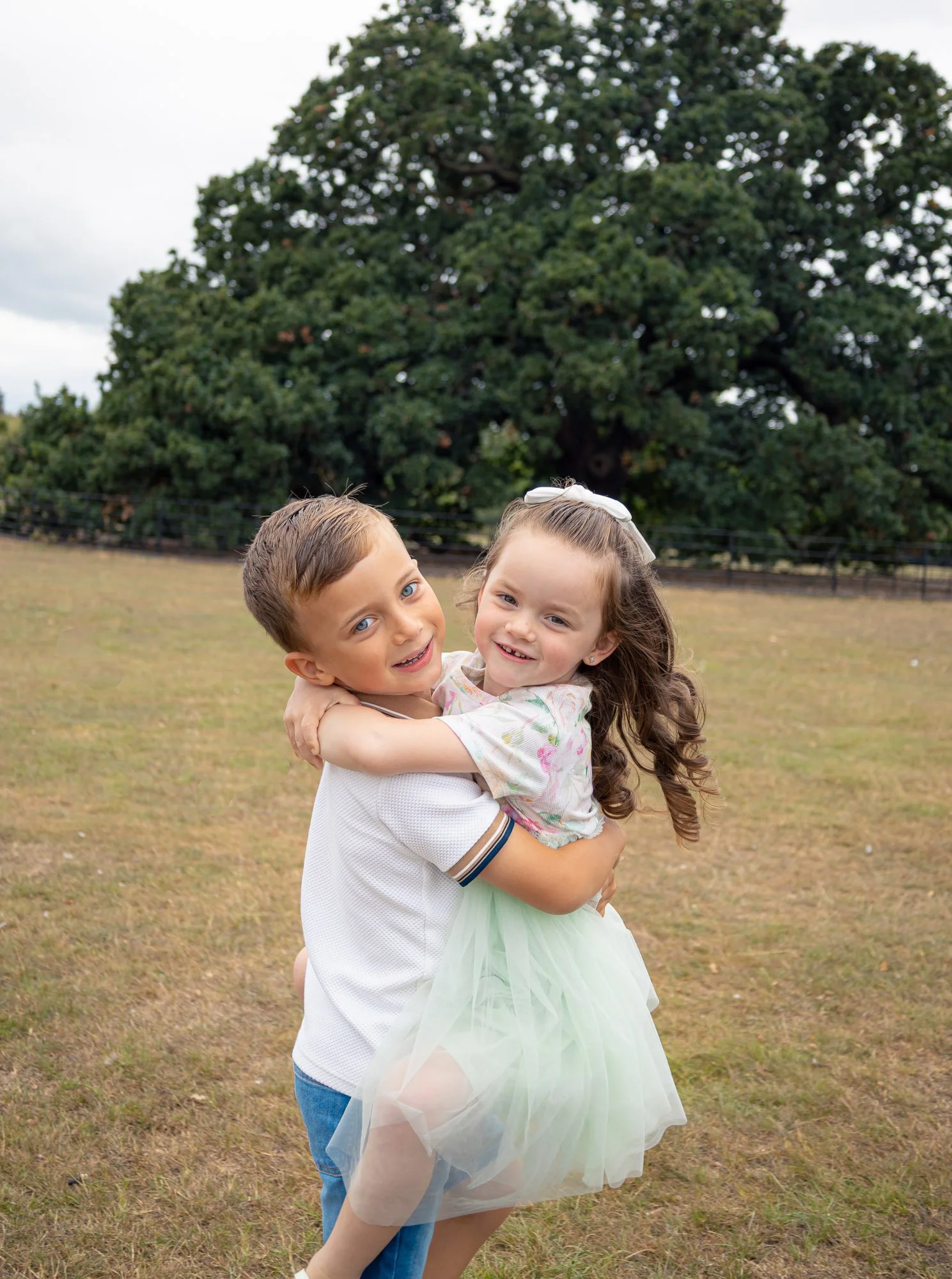 photography-siblings-danson-park-8565.jpg