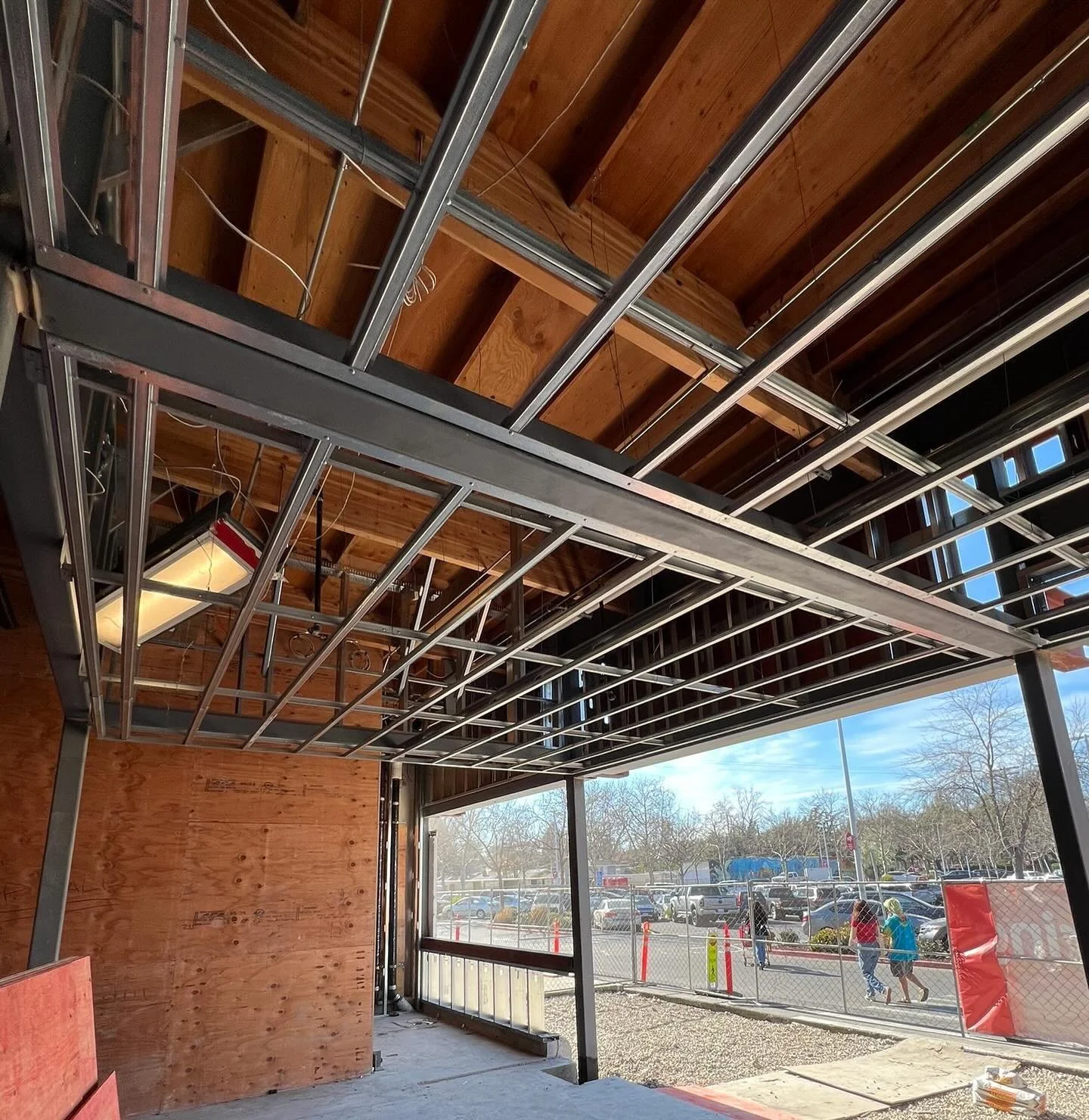 ✅ Suspended Ceiling Systems