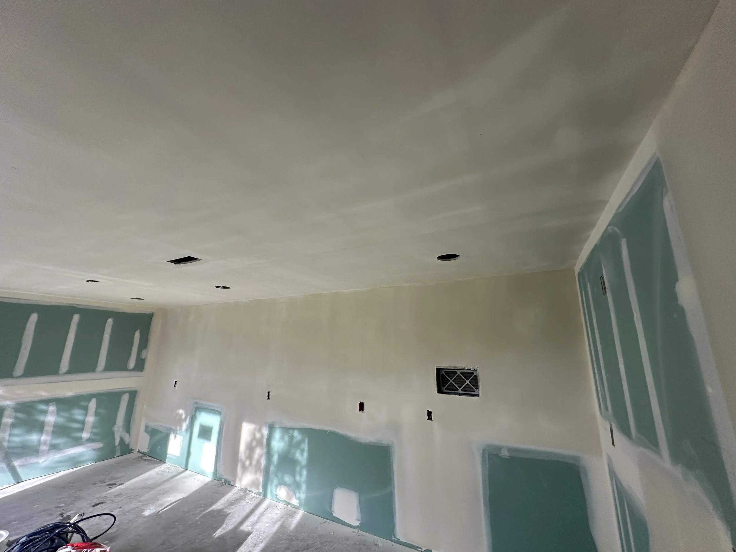 Level 4 Finish Taping