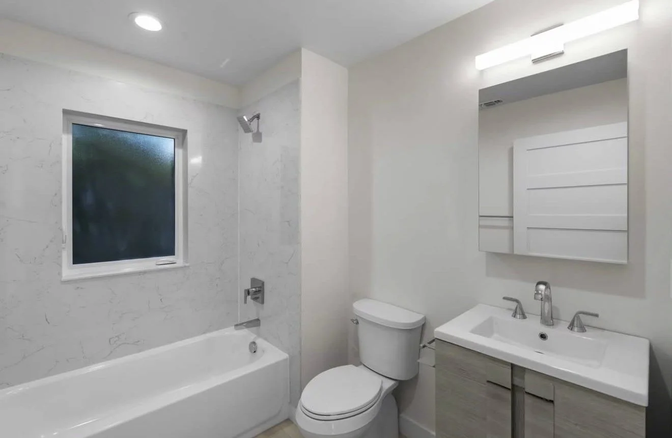 Quartz Shower Surround