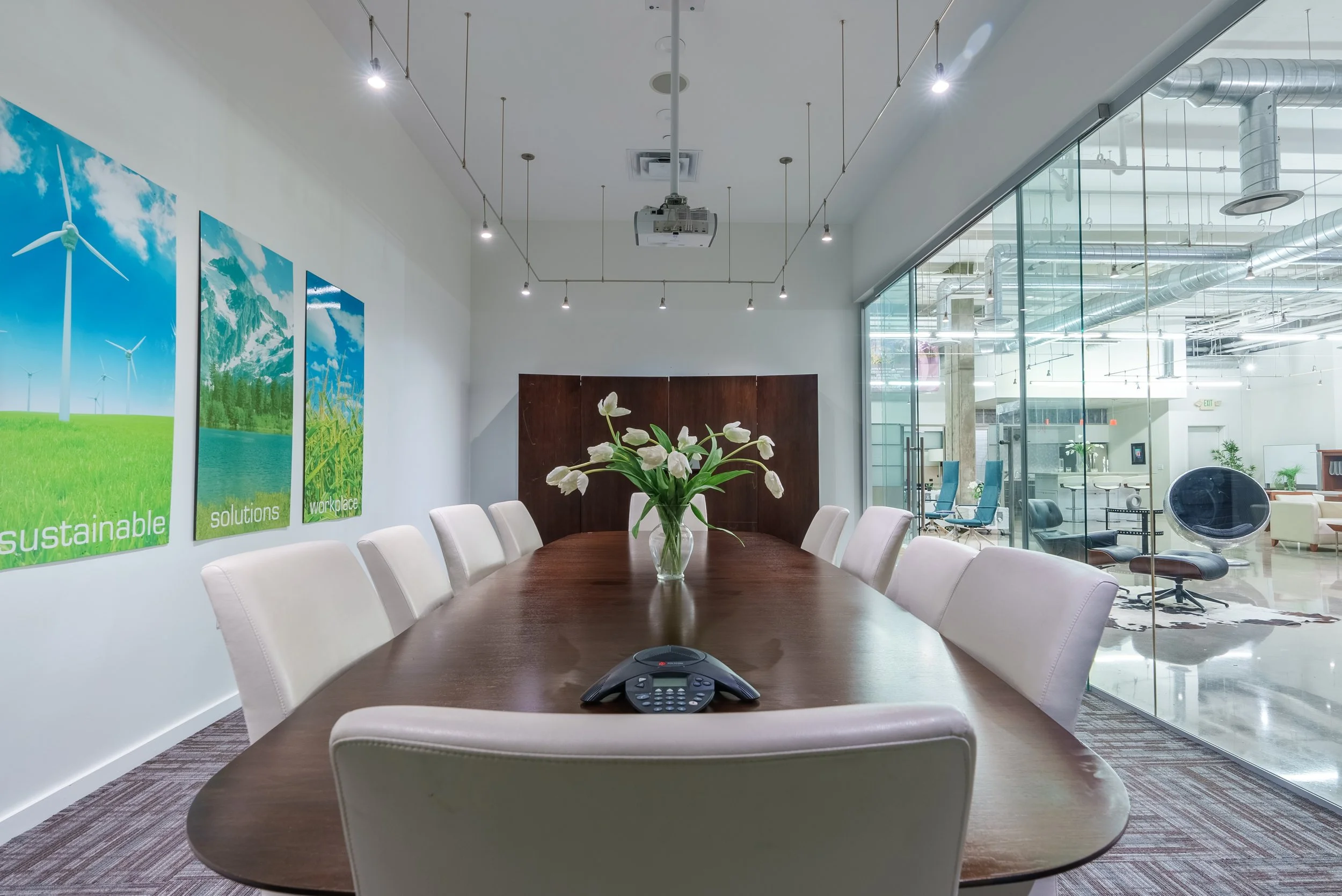 2210BLAKESTSHOWROOMCONFERENCEROOM (1 of 7).jpg