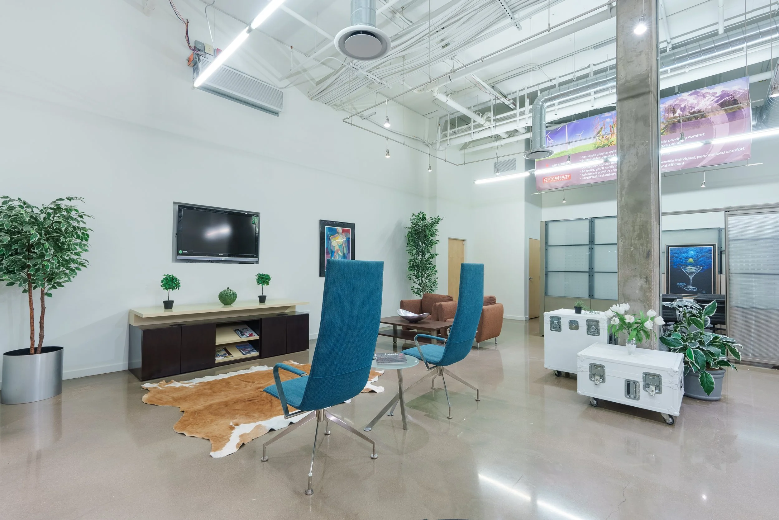 2210BLAKESTSHOWROOMMAIN (3 of 14).jpg