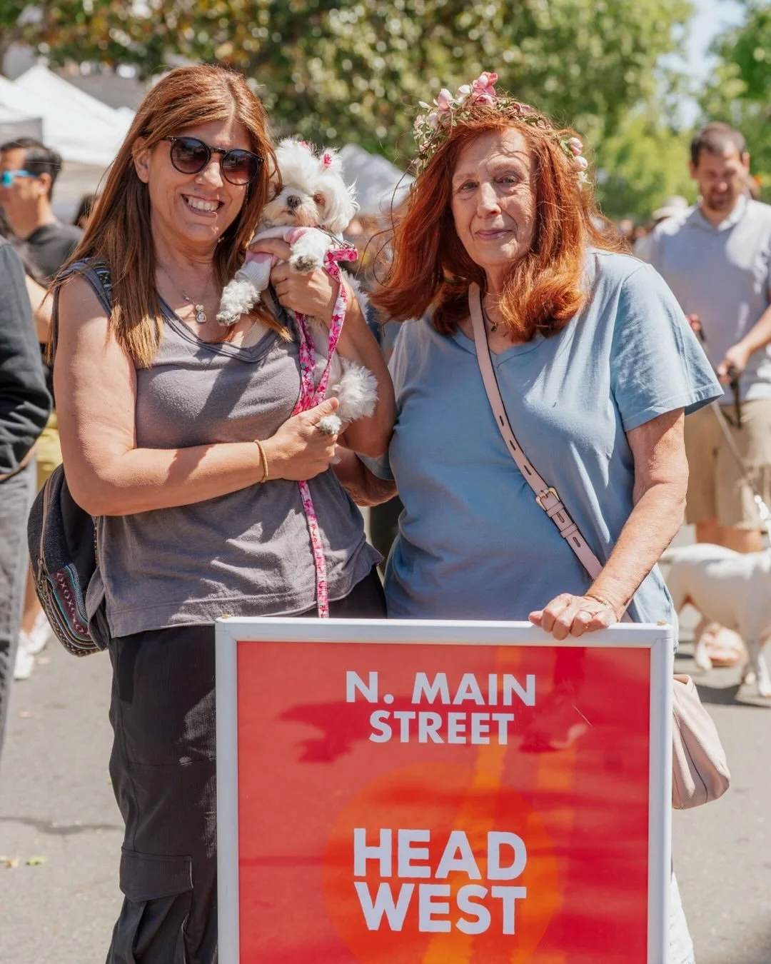 🌻 HEAD WEST Celebrates MOM! 🌻

As we get ready for our HEAD WEST Marketplace in Walnut Creek this Mother&rsquo;s Day, we&rsquo;re taking some time to celebrate all the amazing moms and mother figures in our lives 🤗✨ For all our Maker Moms, our Par