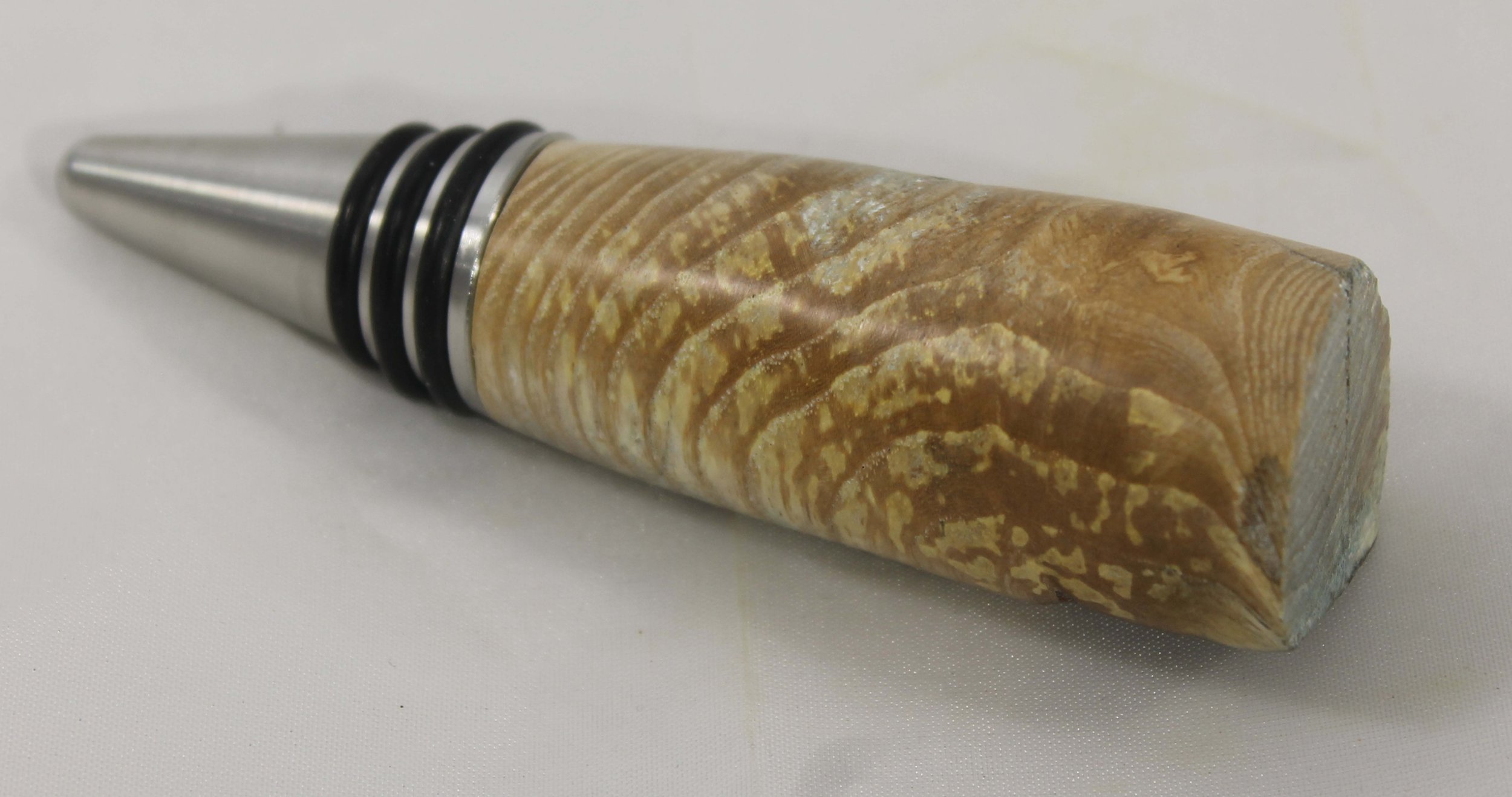 WWS147  -  Ash
This piece has some natural edge to it.  The grain changes it reflectance as you rotate it.
  $25